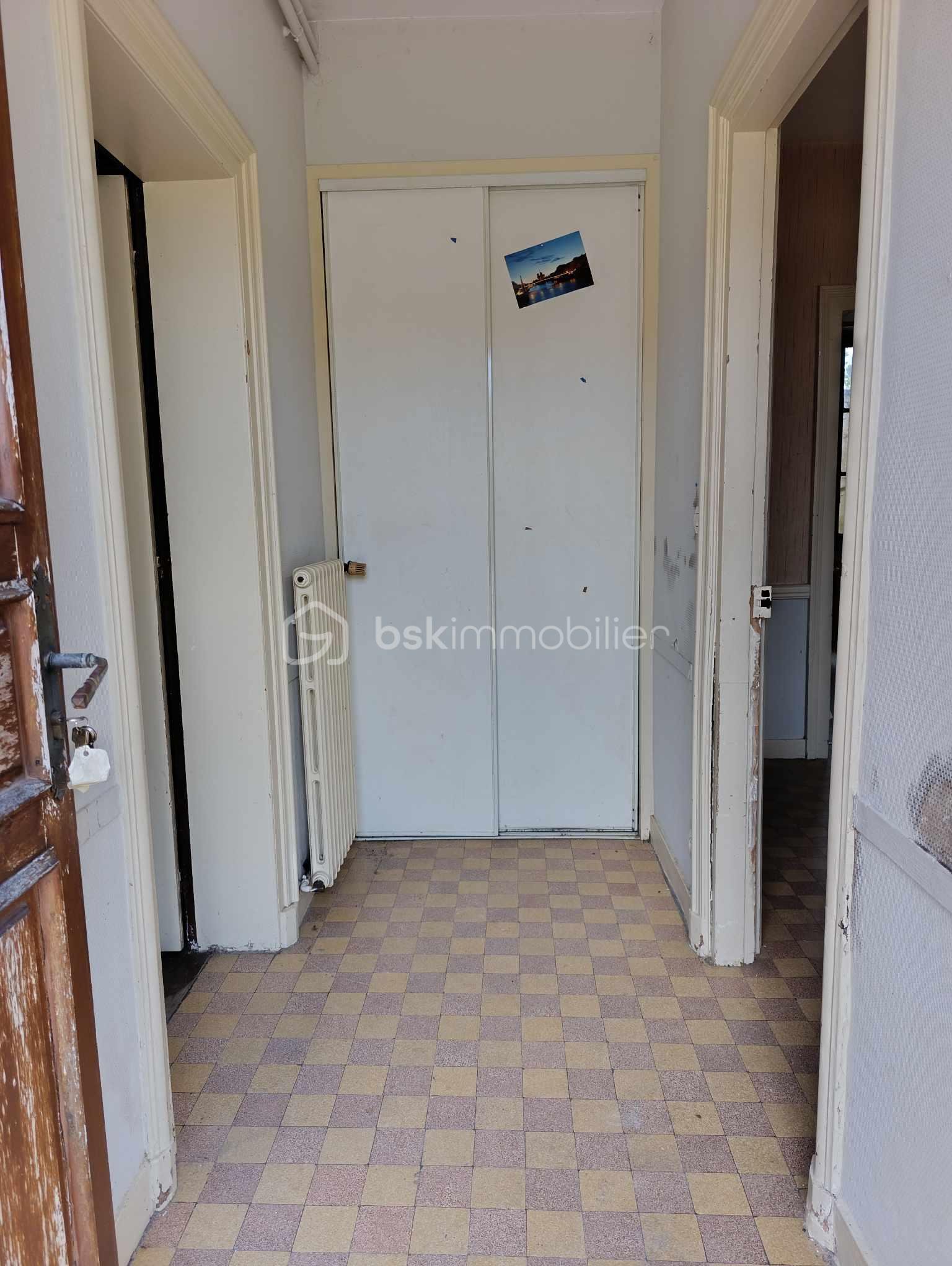 Immeuble mixte de 247,99 m² - 490983105_580560291042379_1218735678391073698_n.jpg