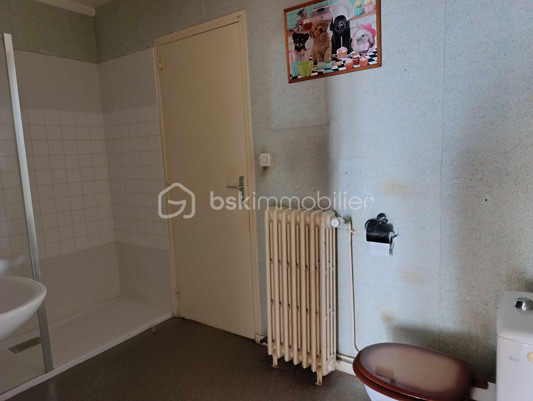 Immeuble mixte de 247,99 m² - 491891236_646433691609401_4385289936238188278_n - Copie.jpg