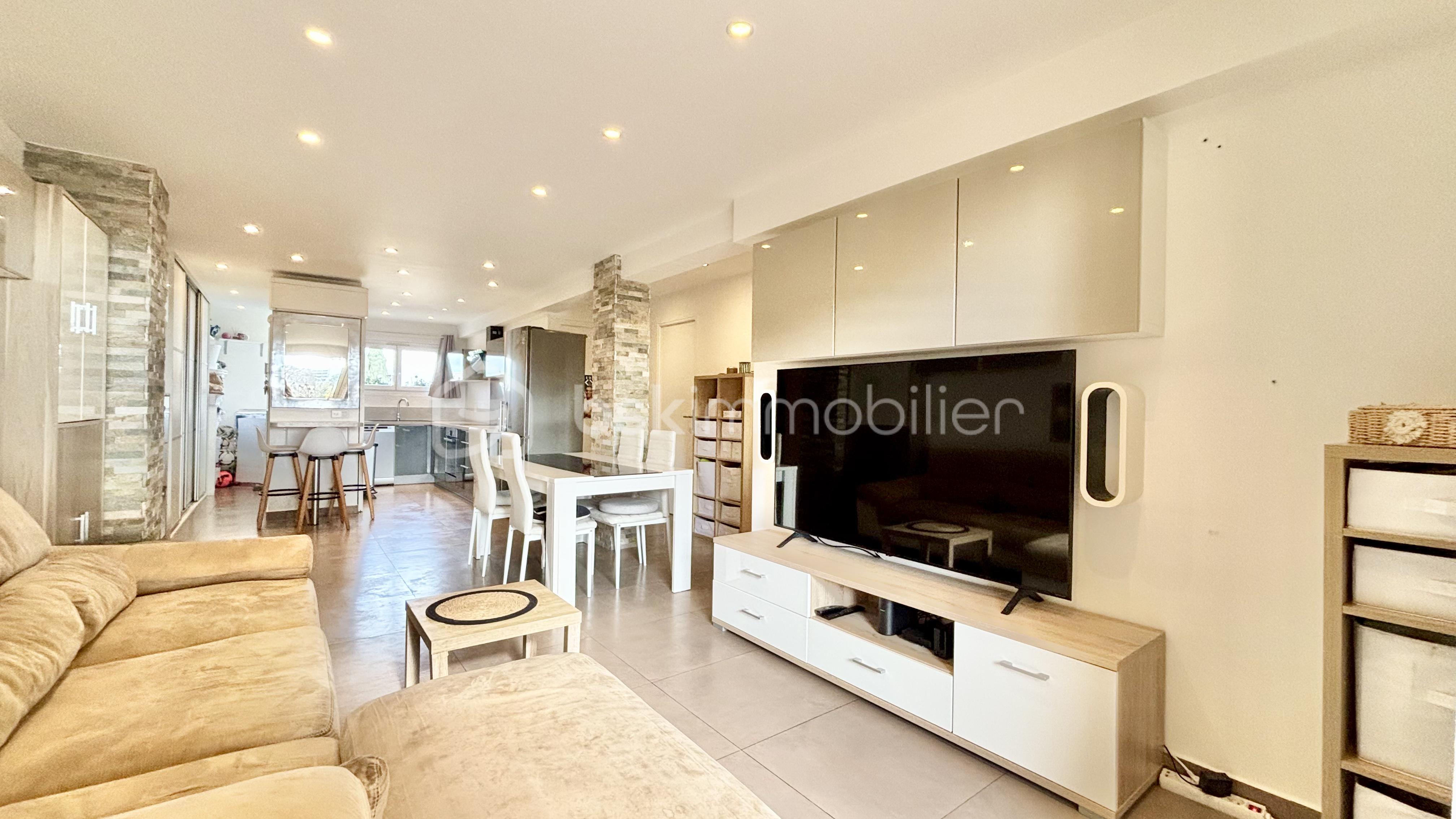 Appartement de 65 m² - tempImageIL00UI.png