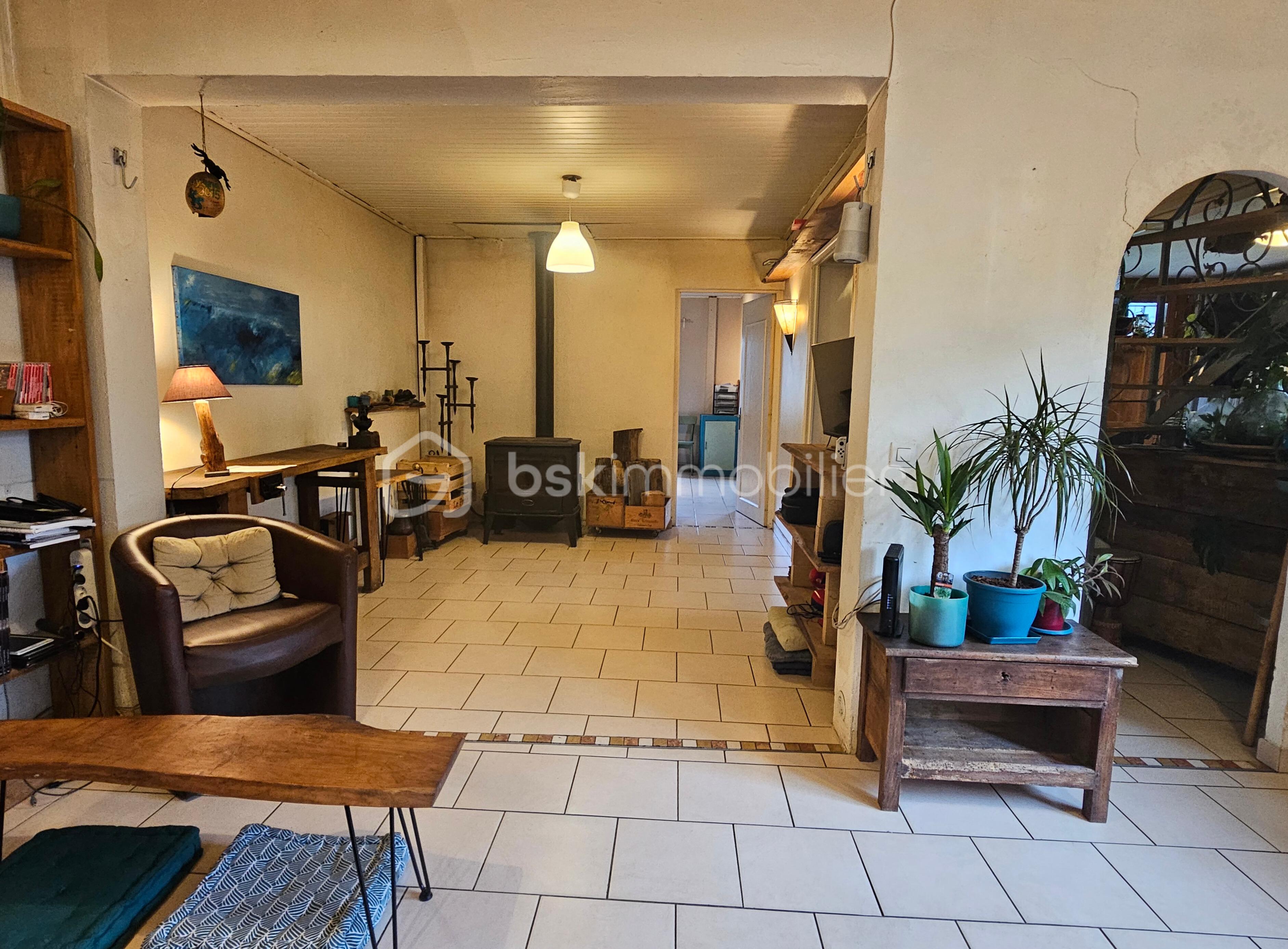 Maison traditionnelle de 115 m² - 31f5a27c-b977-473f-8d72-ac14da22edf2.jpg