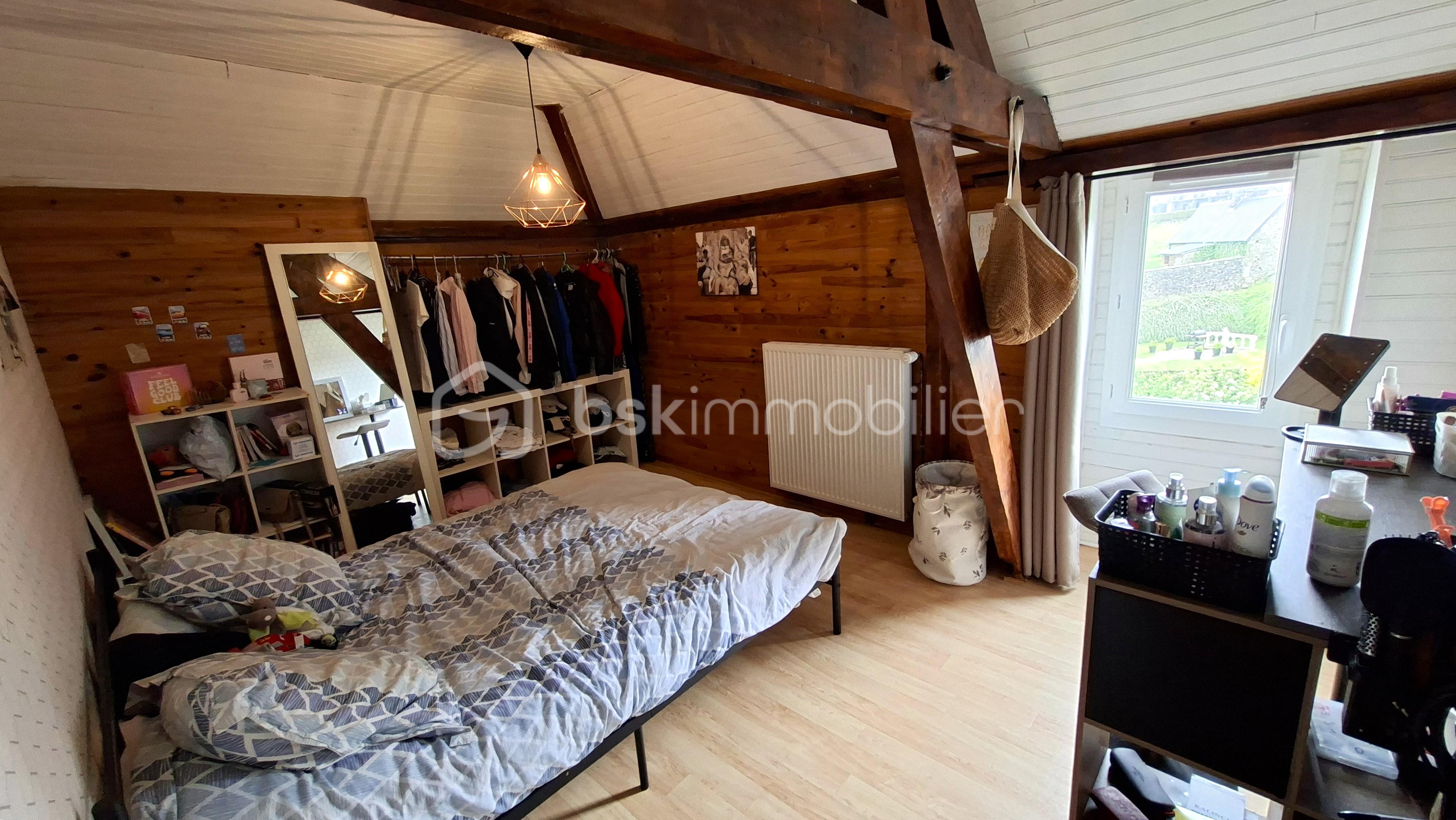 JC chambre 2 2éme étage .jpg