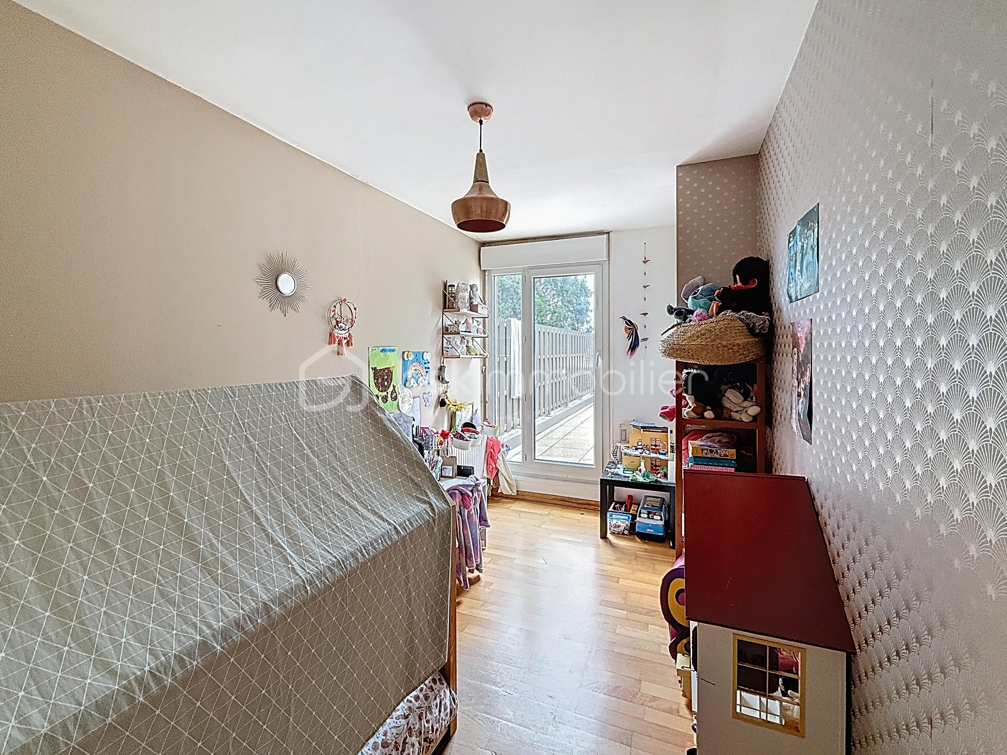 Appartement de 100 m² - appartement-saint-gregoire_00008.jpg