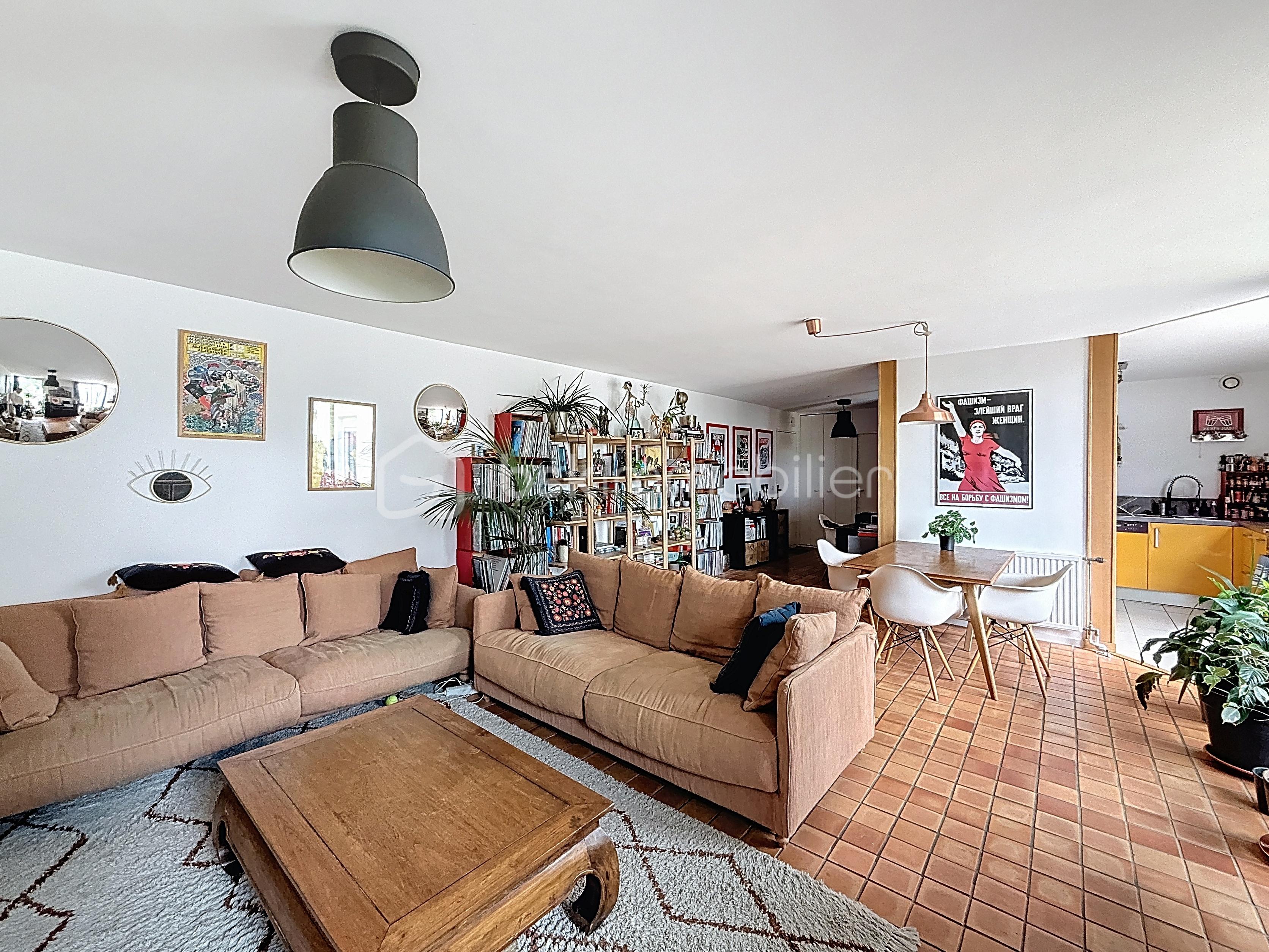 Appartement de 100 m² - appartement-saint-gregoire_00003.jpg