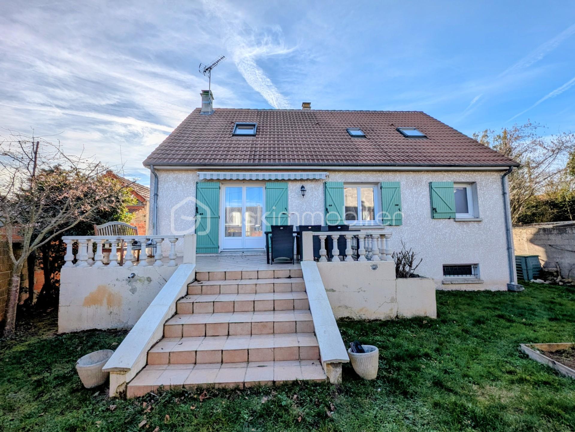 Maison de 140 m² - Façade jardin 1-1.jfif