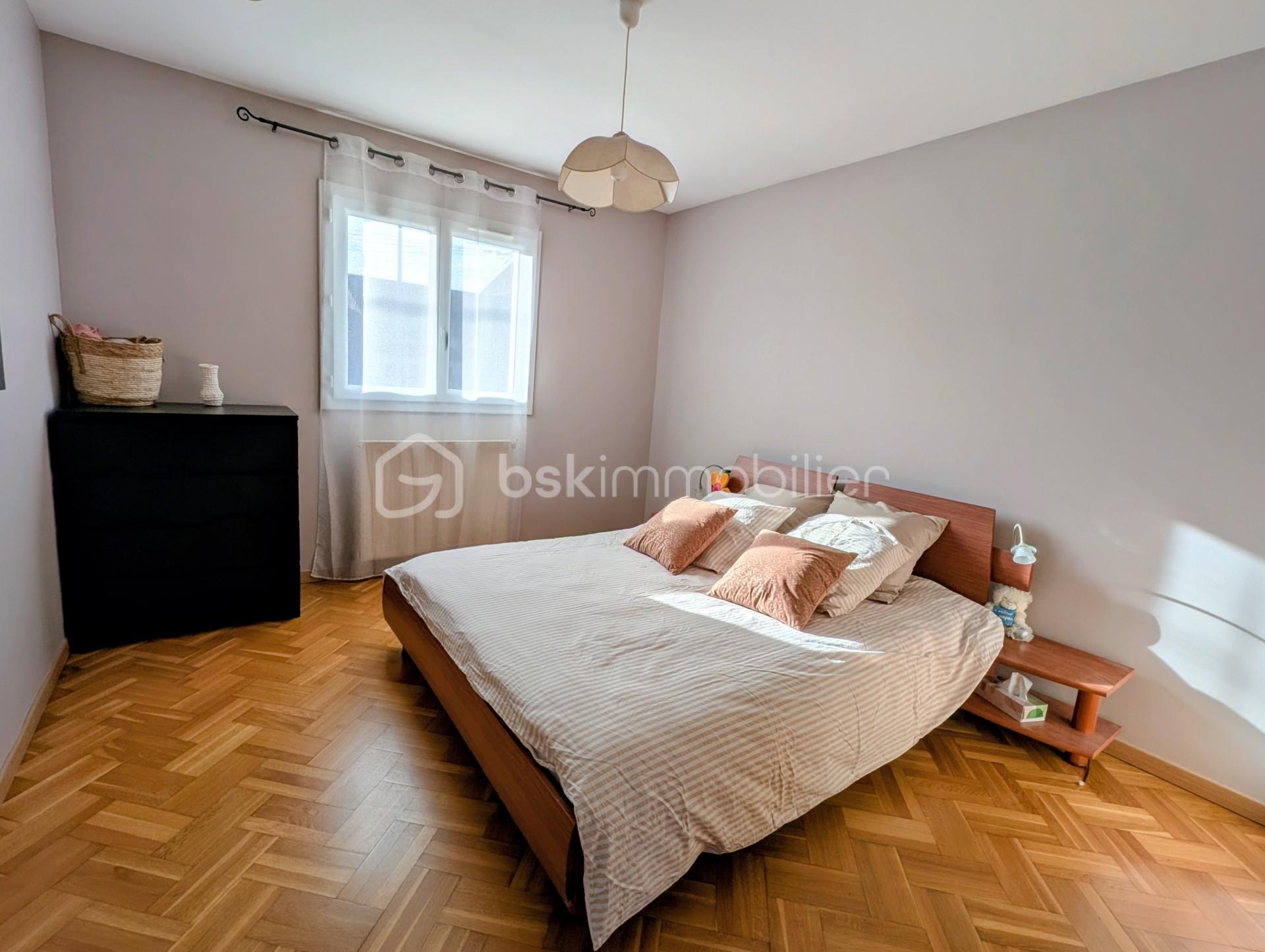 Maison de 140 m² - Chambre 1-2.jfif