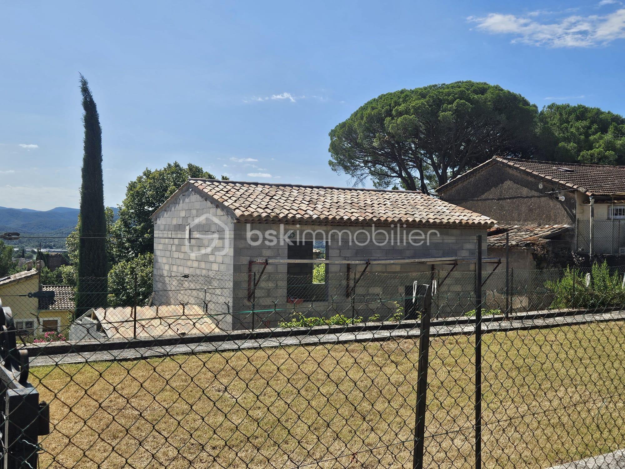 Maison traditionnelle de 94 m² - 6069e994-91a8-4323-ad17-fb58f4564d55.jpeg