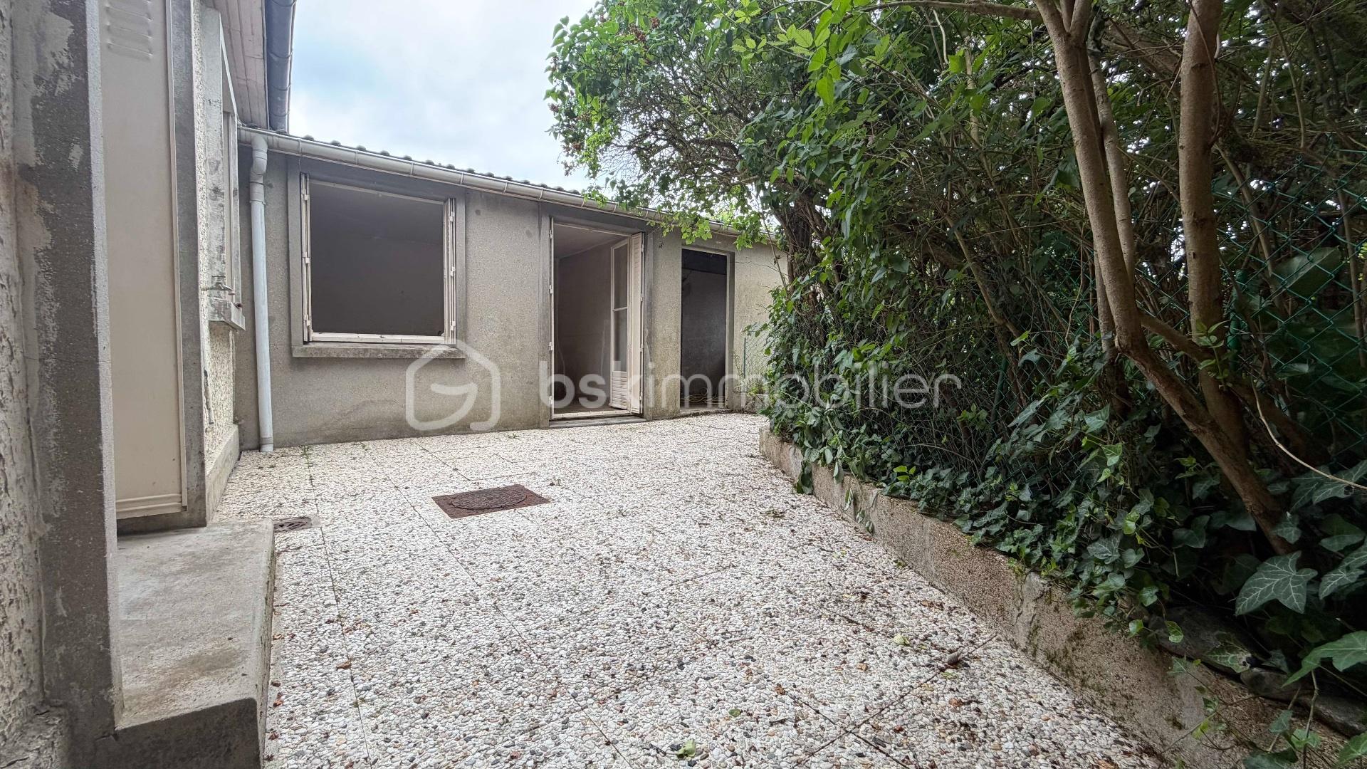 CHARRIER_jardin_8ac8a5d9.jpeg