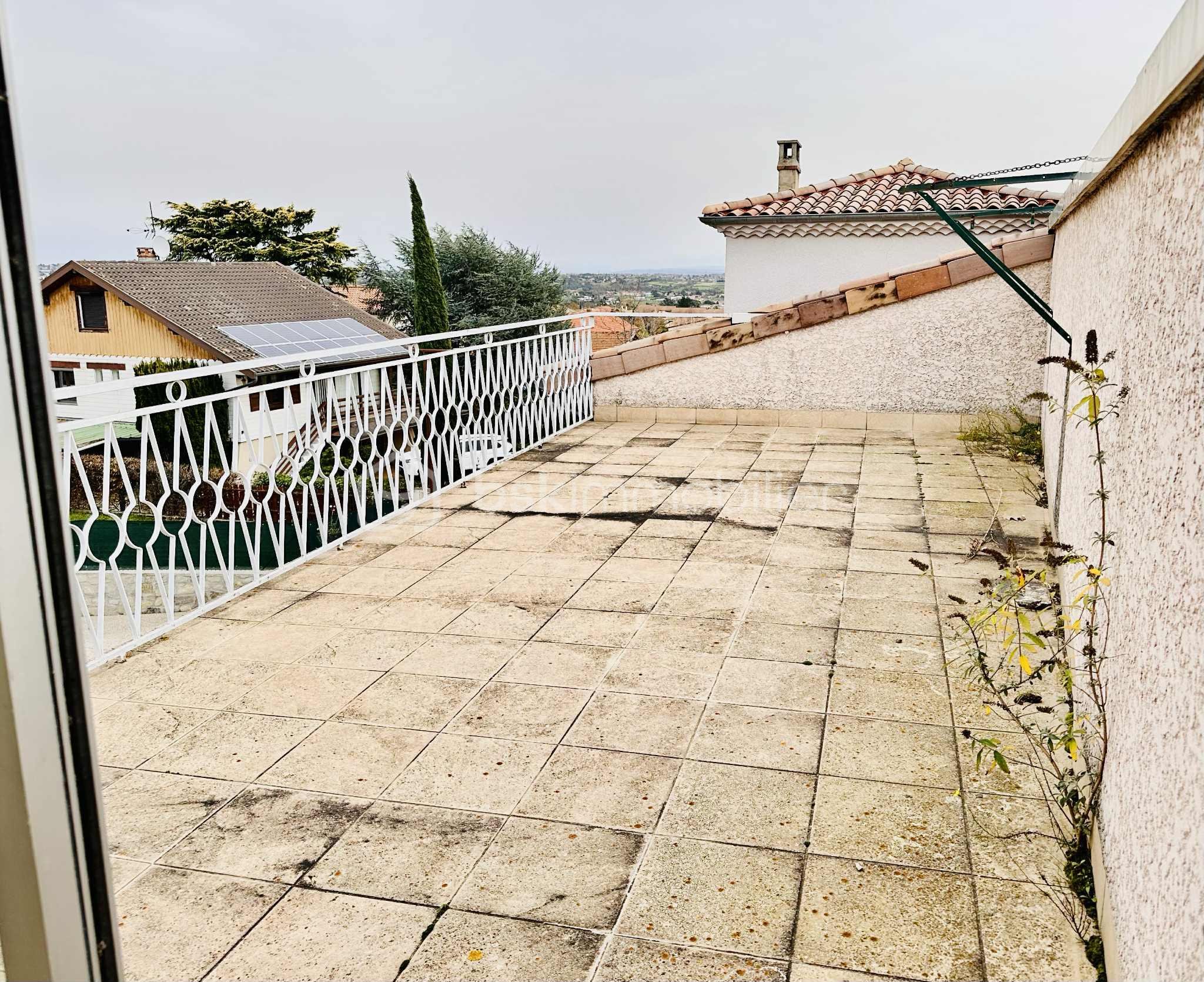 Maison de ville de 75 m² - b83ed27f-2e74-46ab-9a7c-dd4a4237f23b.jpeg