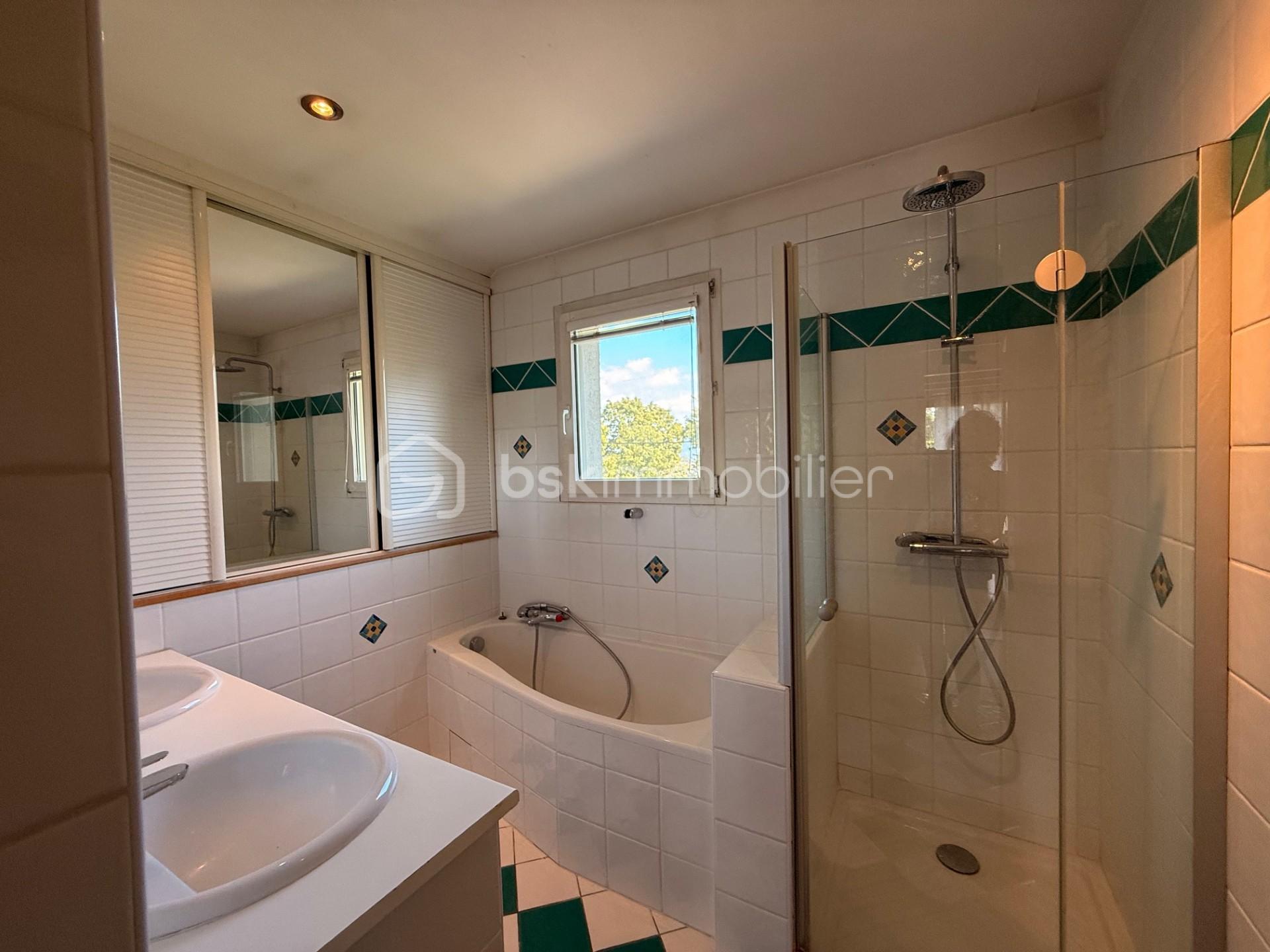 Maison de 156,89 m² - 17.jpg