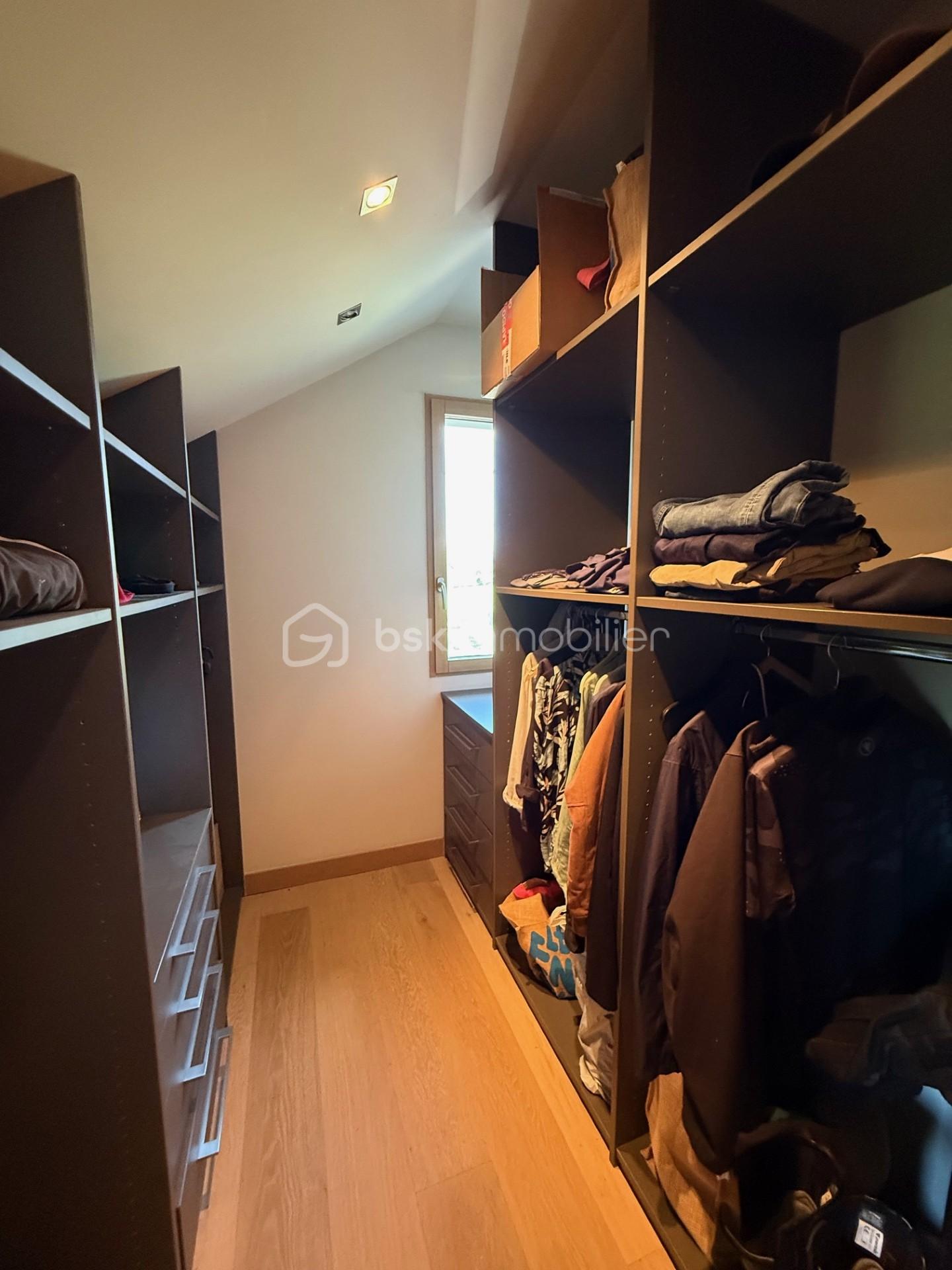 Maison de 156,89 m² - 12.jpg