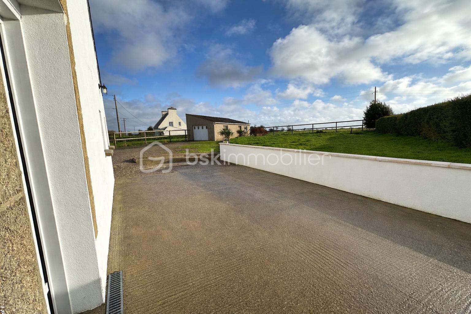 Maison de 100 m² - ChatGPT Image 4 févr. 2026, 21_11_17.png