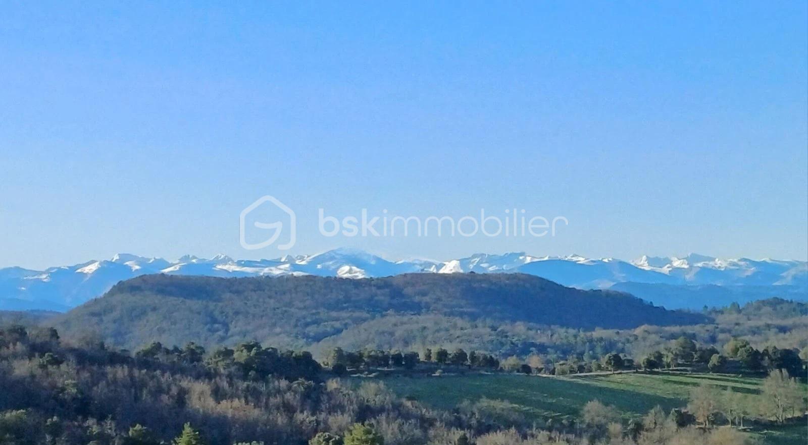 Terrain de 1 109 m²