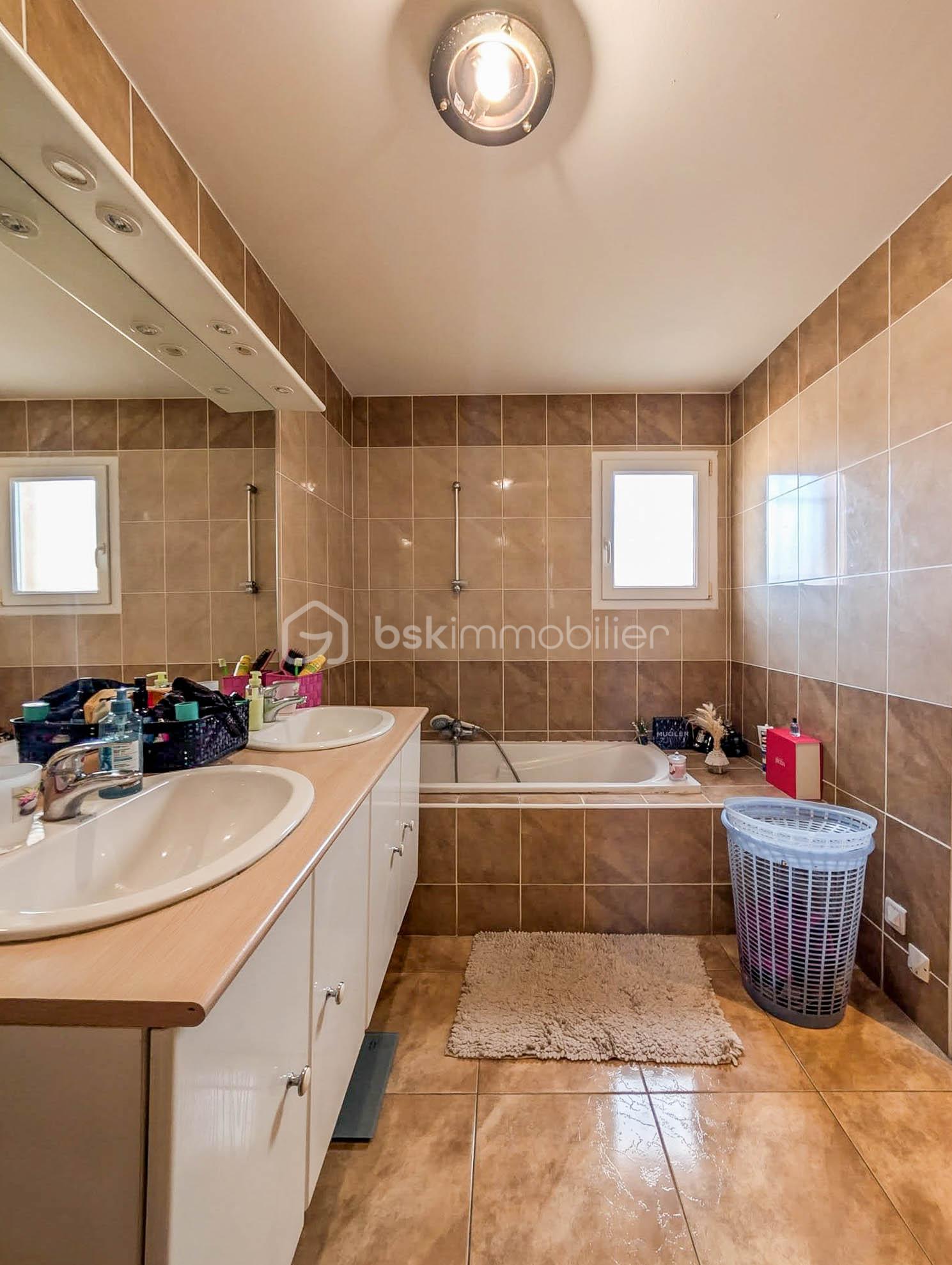 Maison contemporaine de 130 m² - 590925201_10224542549631578_3027197667639666059_n.jpg