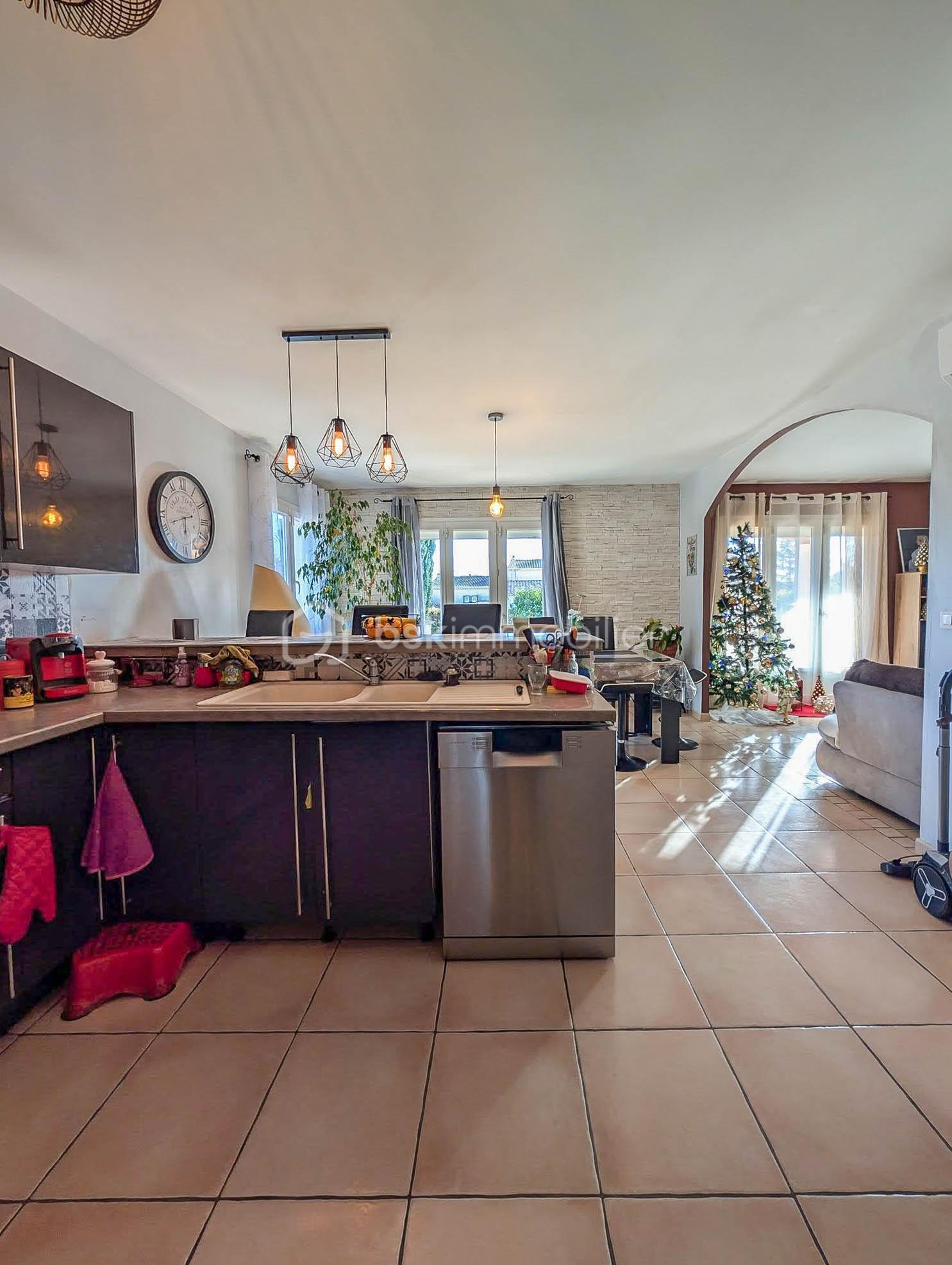 Maison contemporaine de 130 m² - 590749467_10224542543831433_1210421403699291116_n.jpg