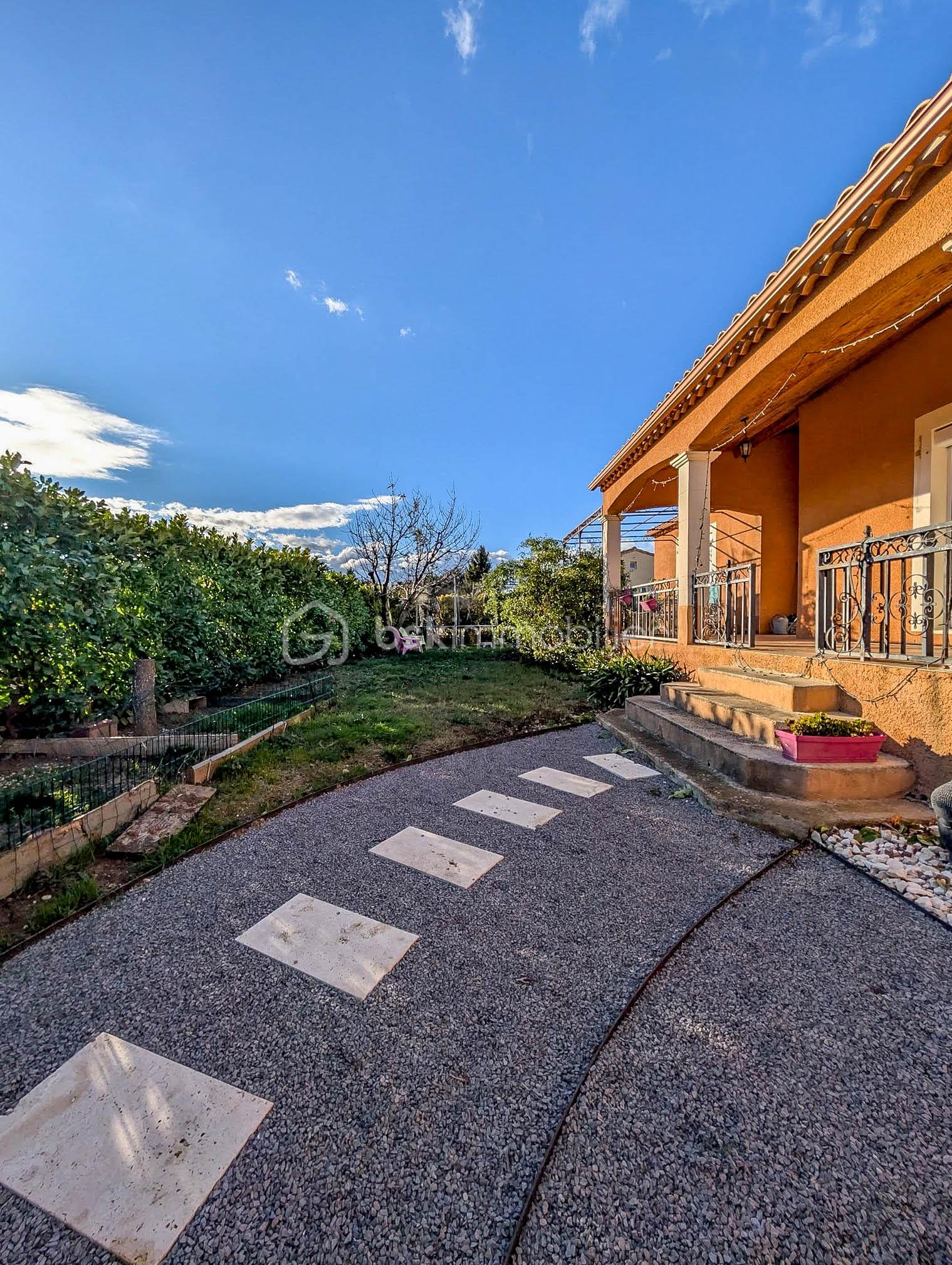 Maison contemporaine de 130 m² - 333.jpg