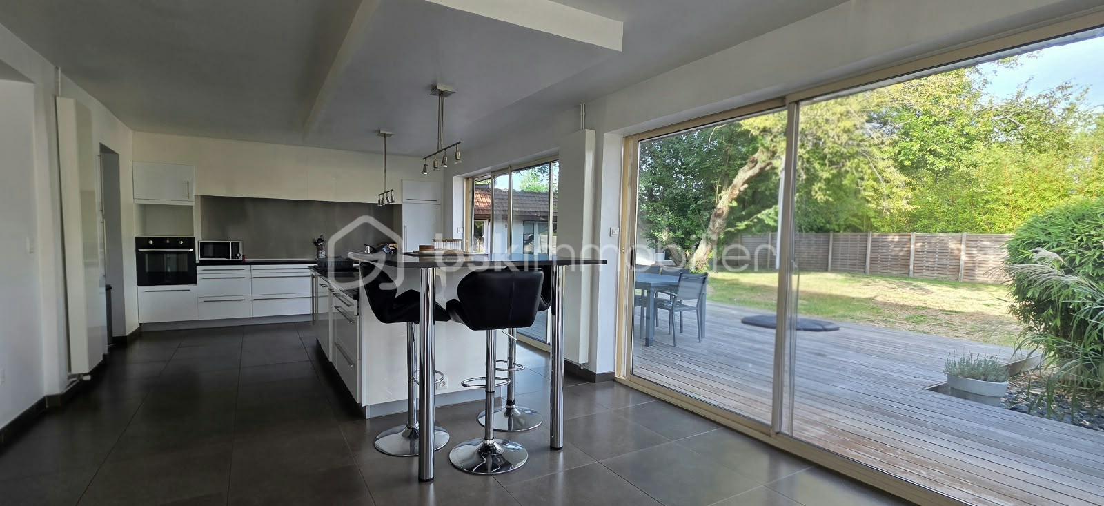 PHOTO-2026-08-27-12-53-47.jpg