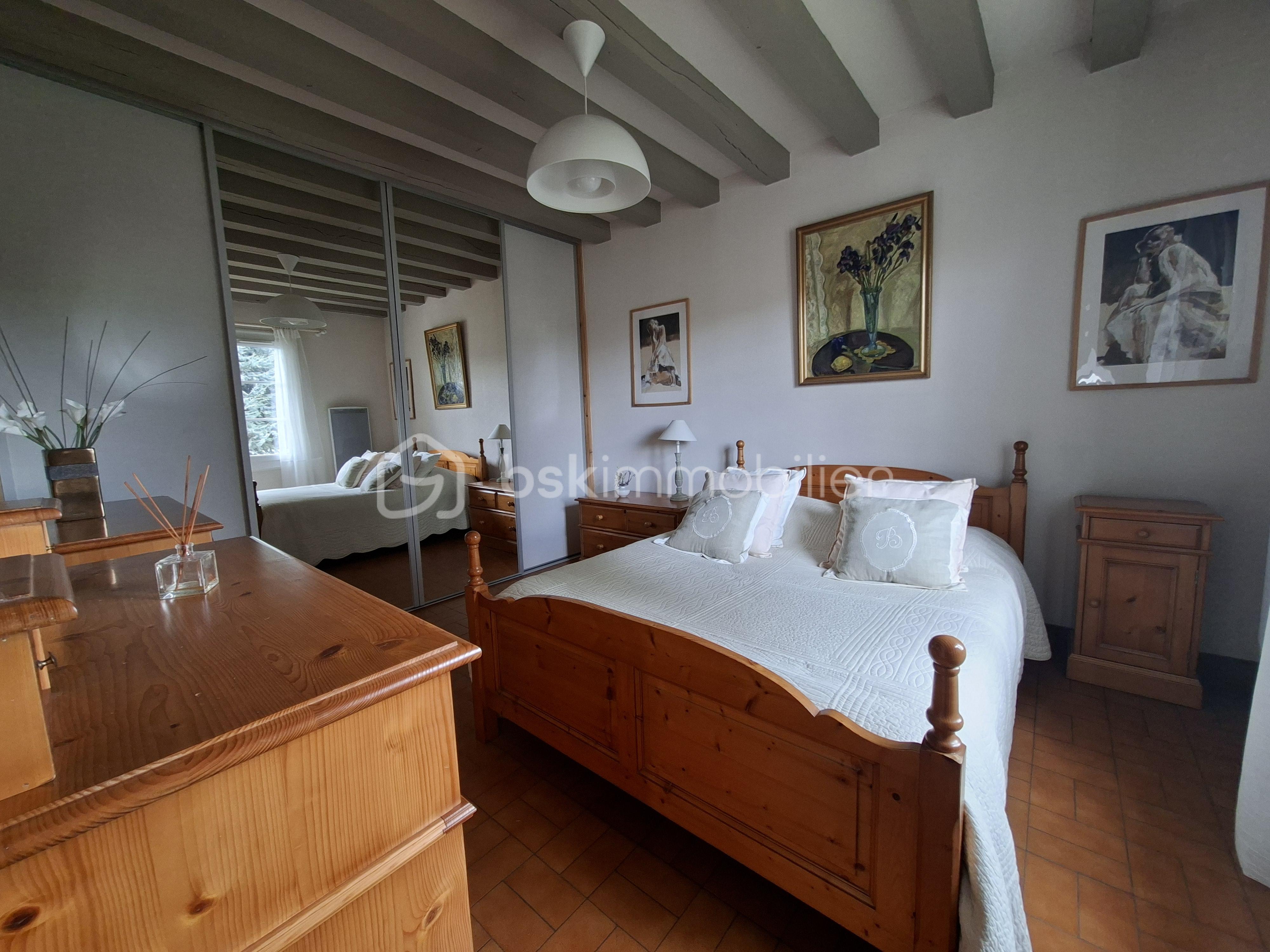 Maison traditionnelle de 128 m² - rdc chambre 1.jpg