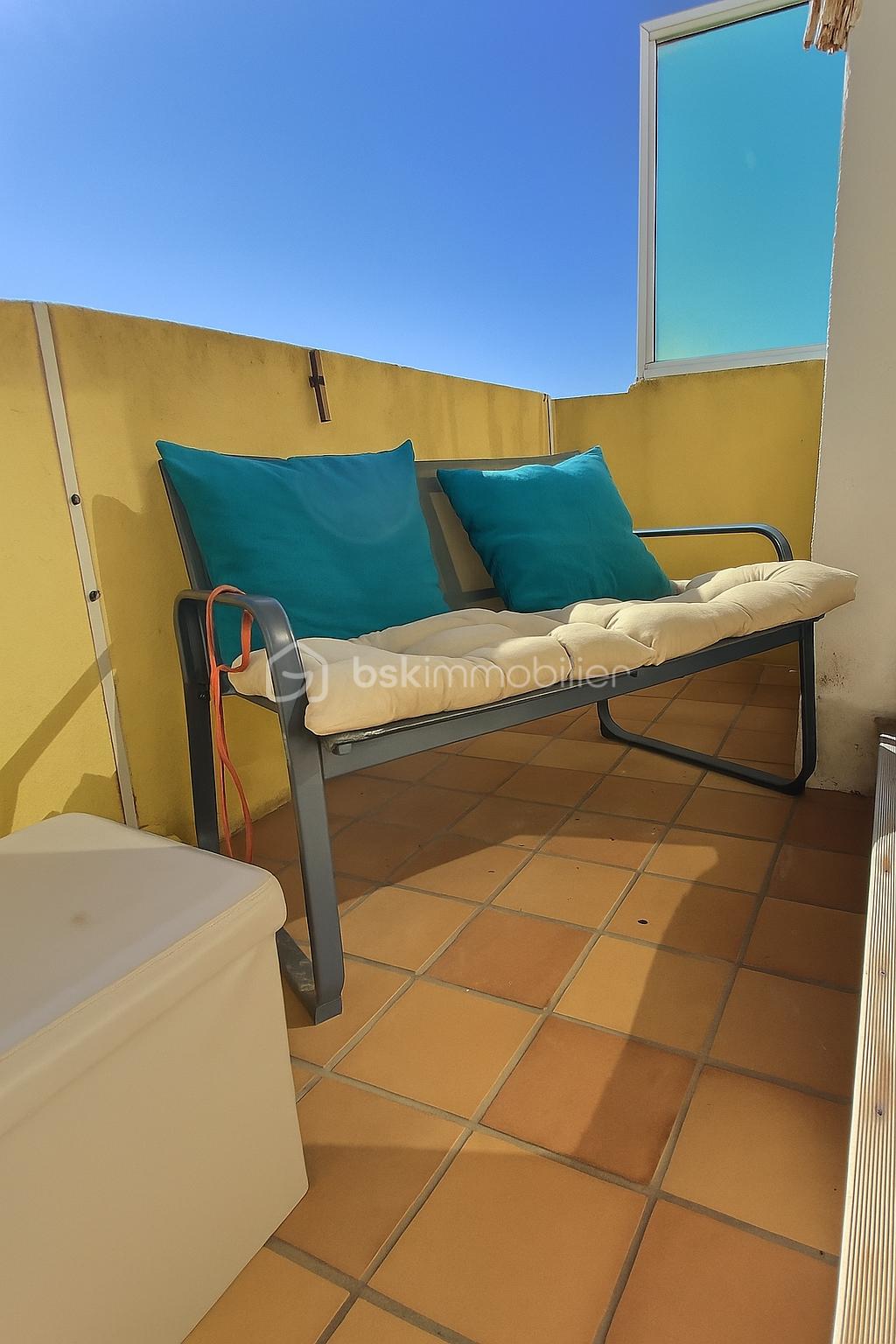 Appartement de 20 m² - ChatGPT Image Nov 8, 2025, 08_47_39 AM.png