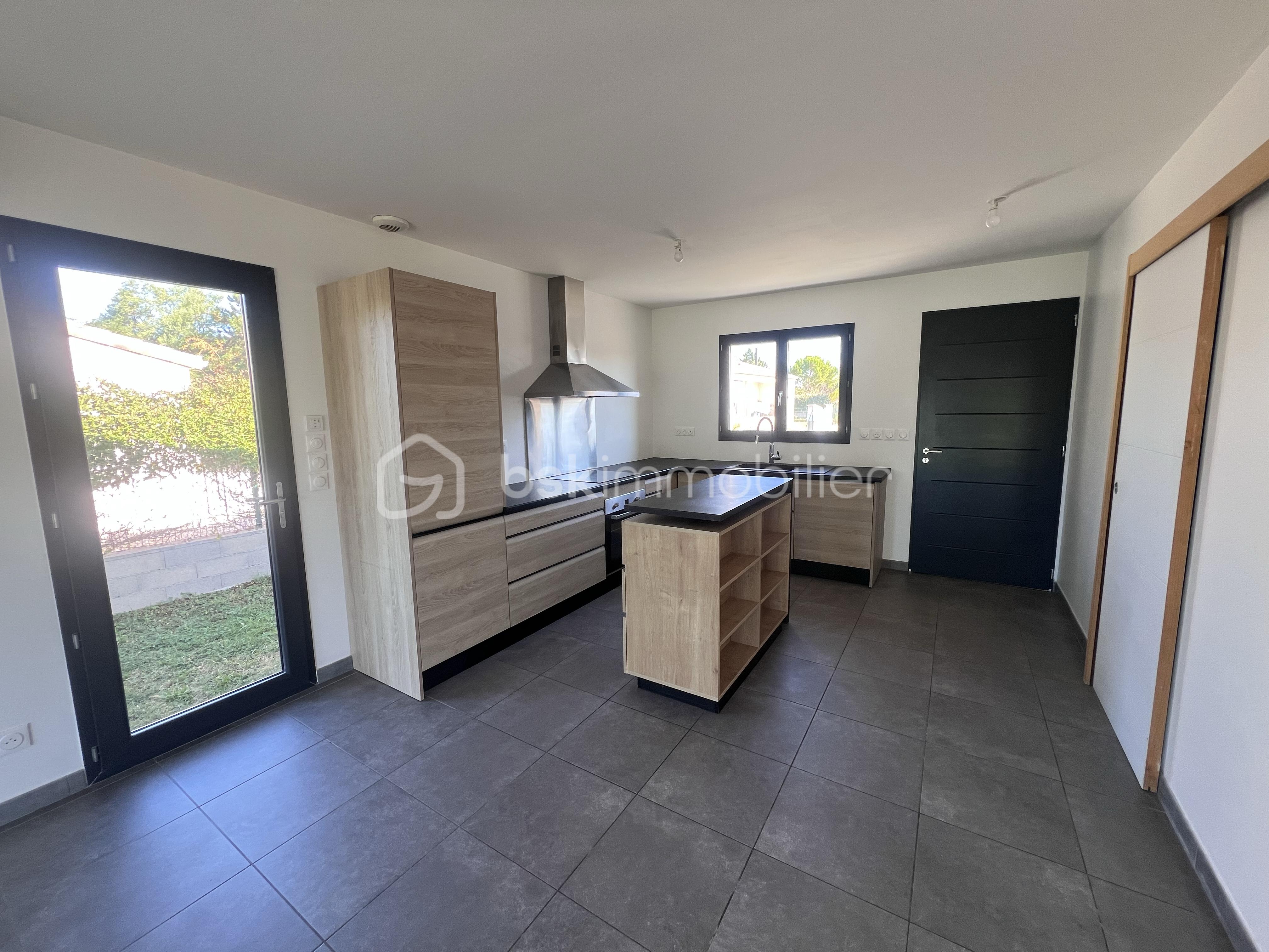 Maison traditionnelle de 90 m² - tempImageGfkJbP.png