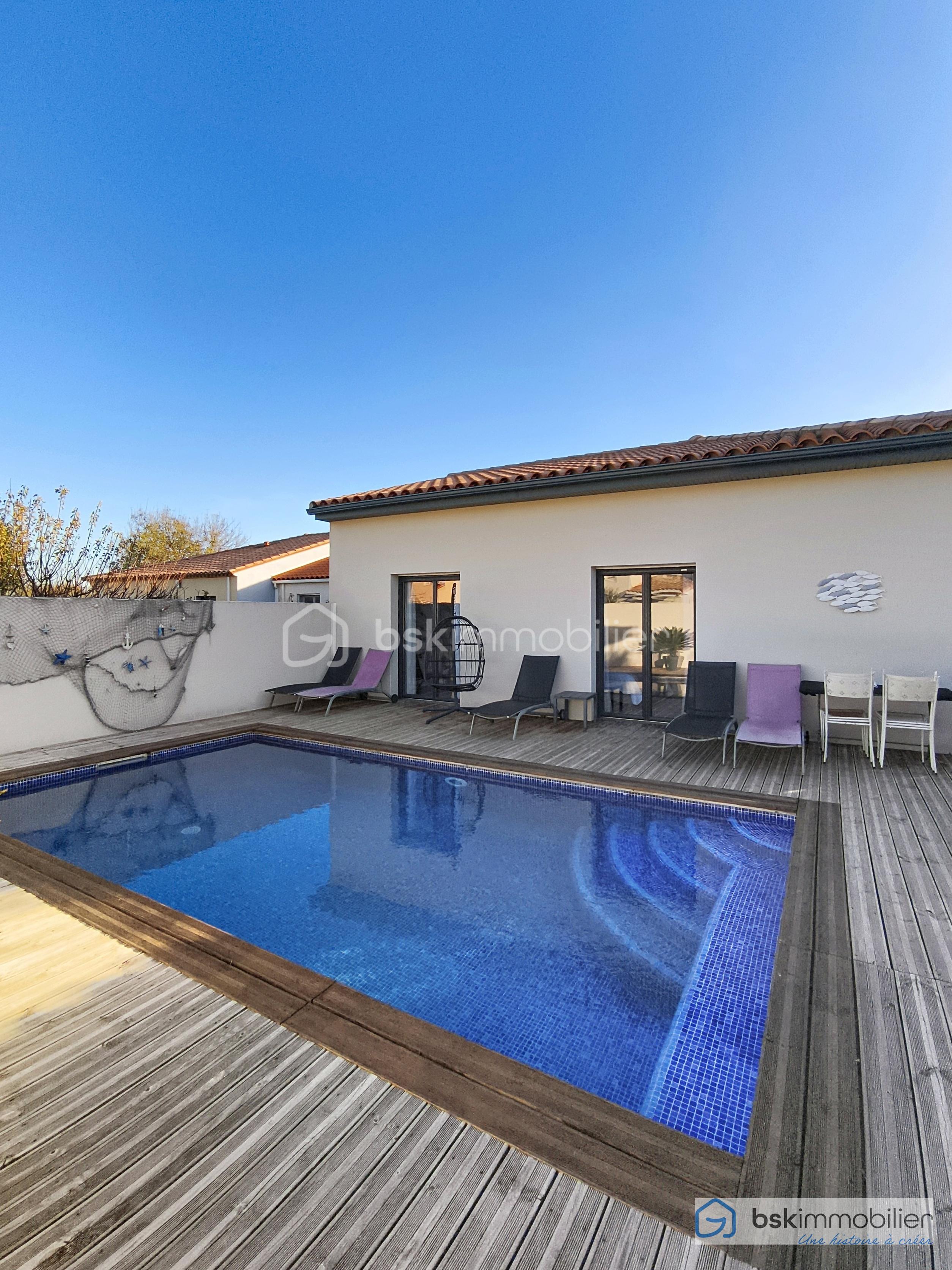 Maison traditionnelle de 145 m² - 1000018040.jpg