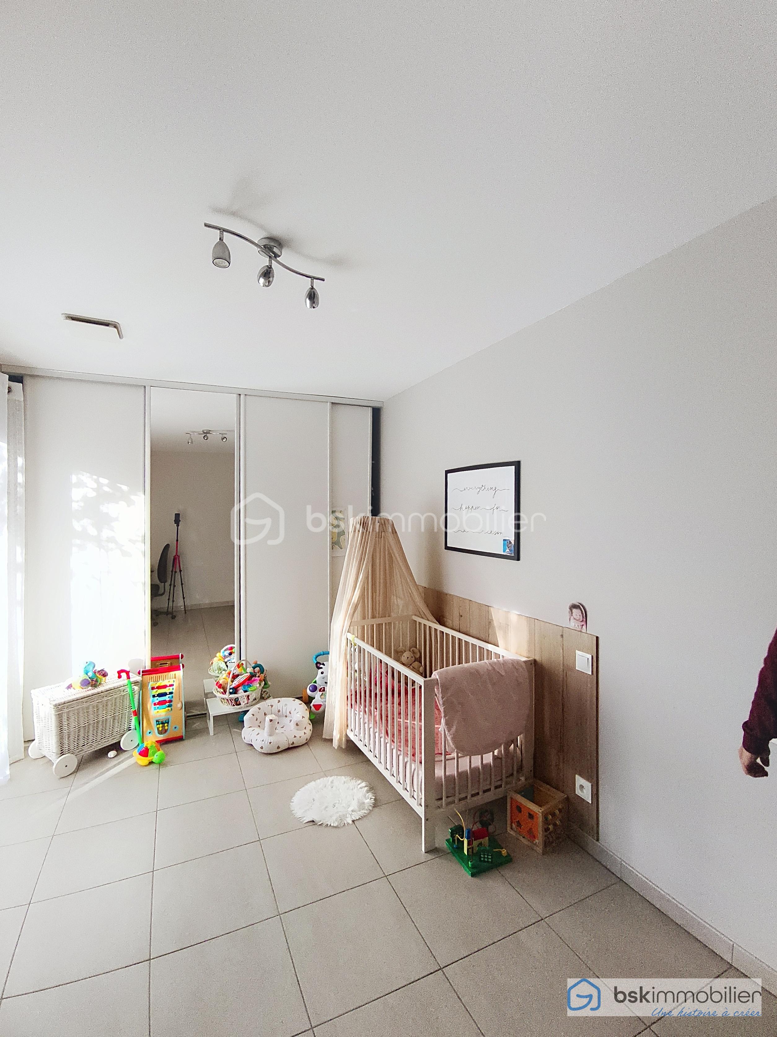 Maison traditionnelle de 145 m² - 1000018057.jpg