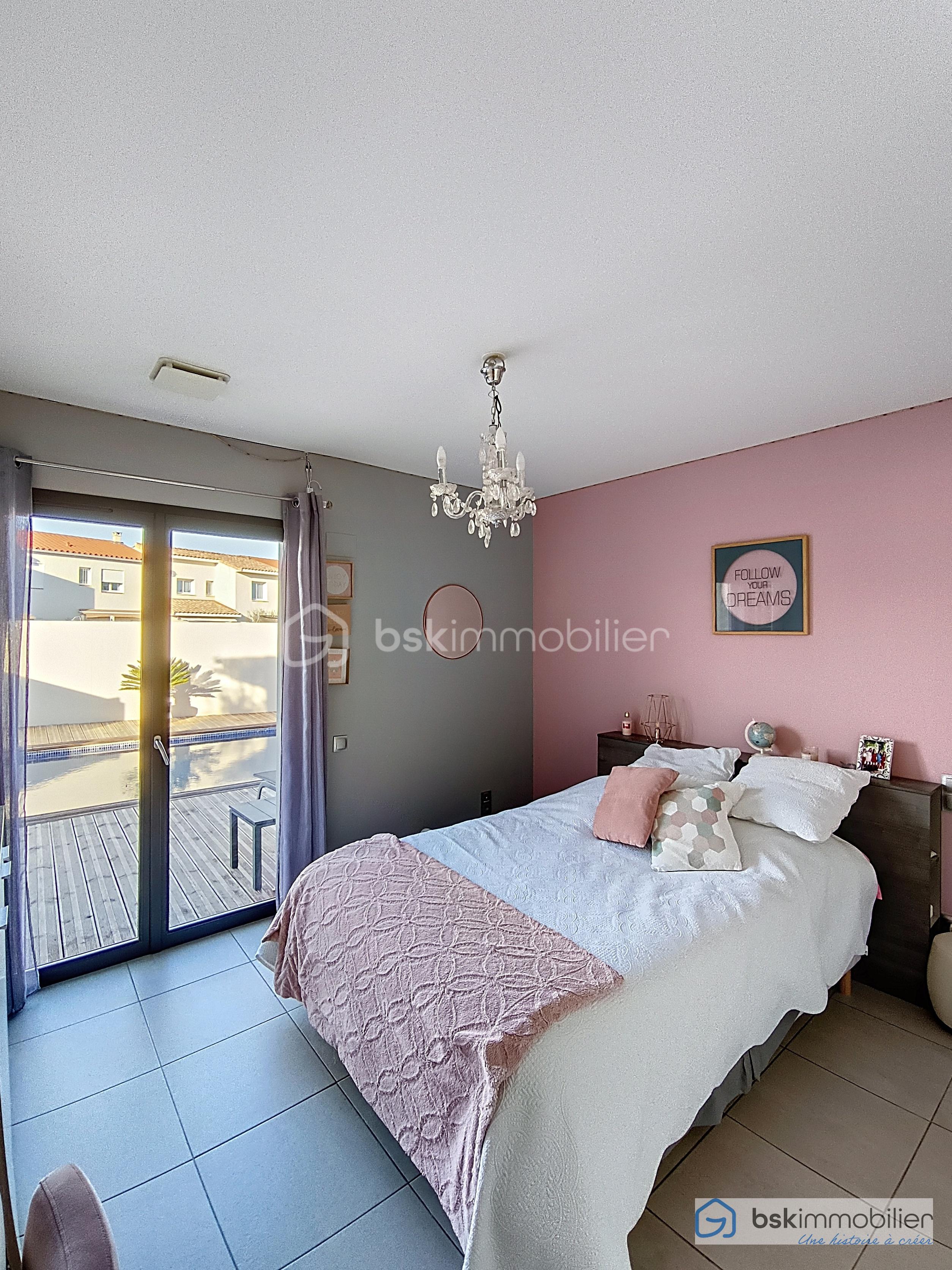 Maison traditionnelle de 145 m² - 1000018051.jpg