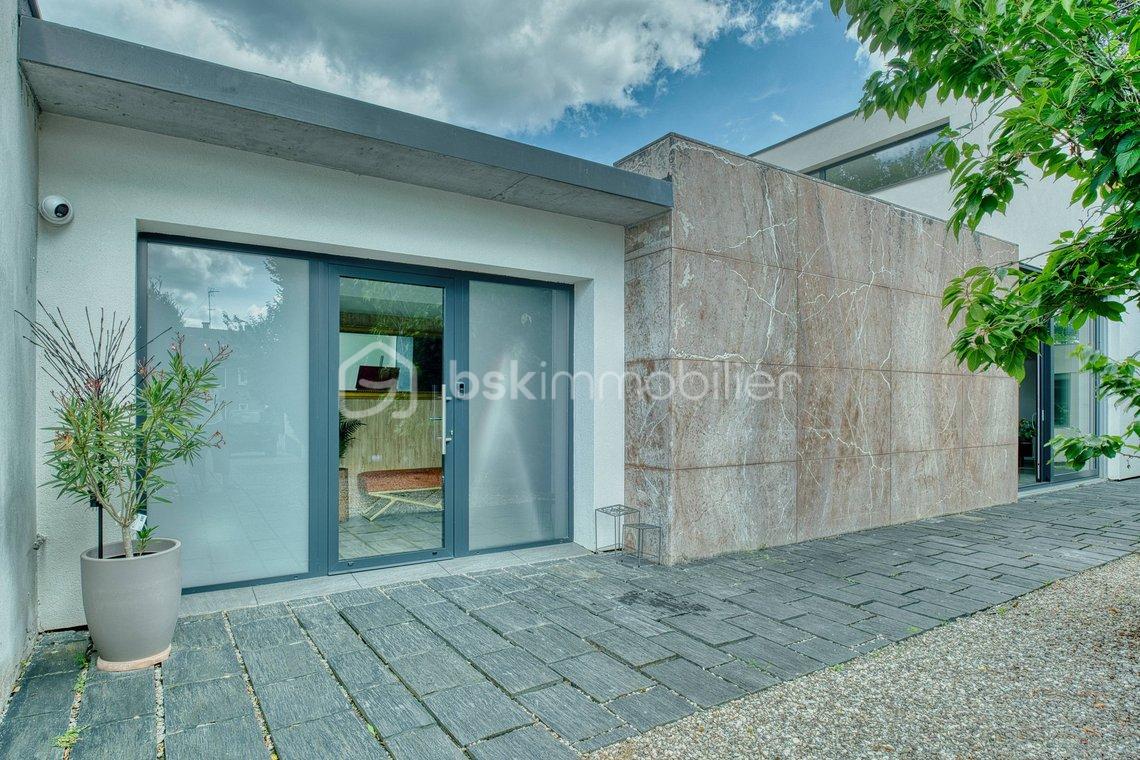 Maison d architecte de 168 m² - 5Cz8Ypu2B3X5JHt9x1VGRrpoW6FQ93MssK-51ne2TOweJxFPc.jpeg