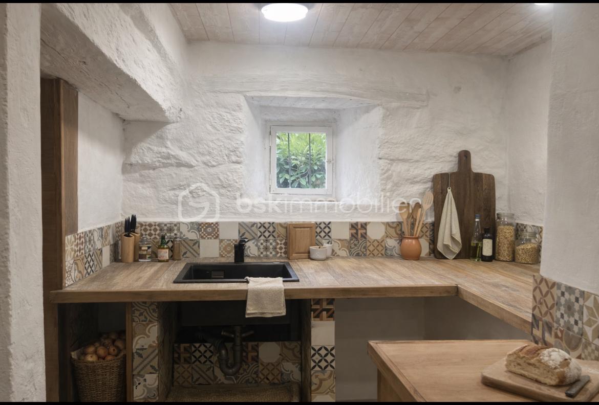 Maison en pierre de 100 m² - cuisine.jpg