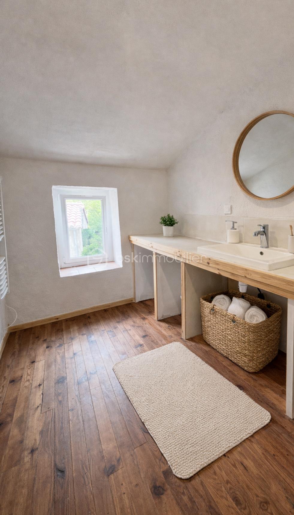 Maison en pierre de 100 m² - sde.jpg