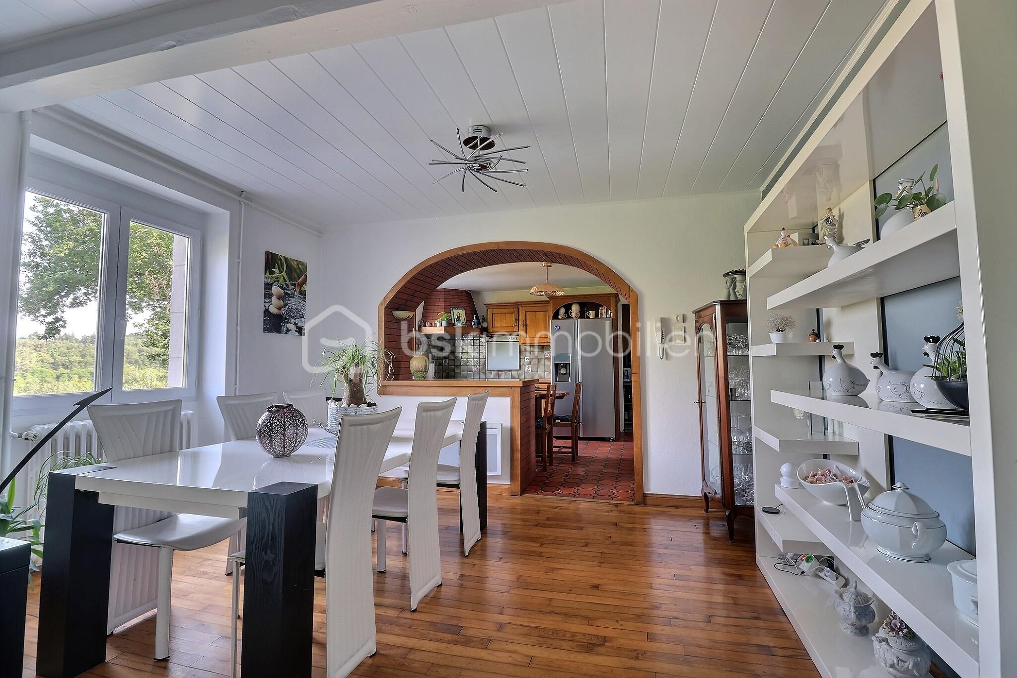 Maison de village de 154,15 m² - exposio_132679332.jpg