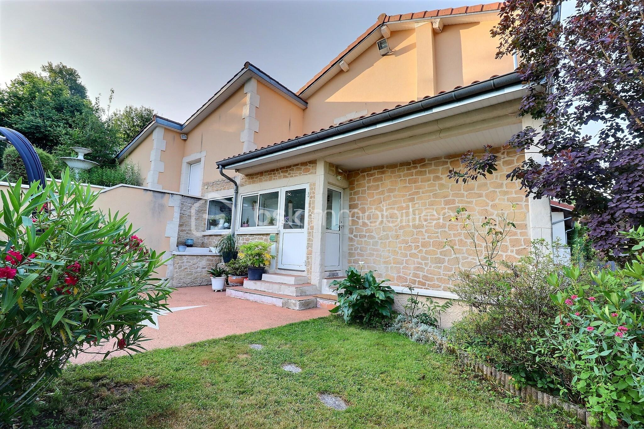 Maison de village de 154,15 m² - exposio_132679323.jpg