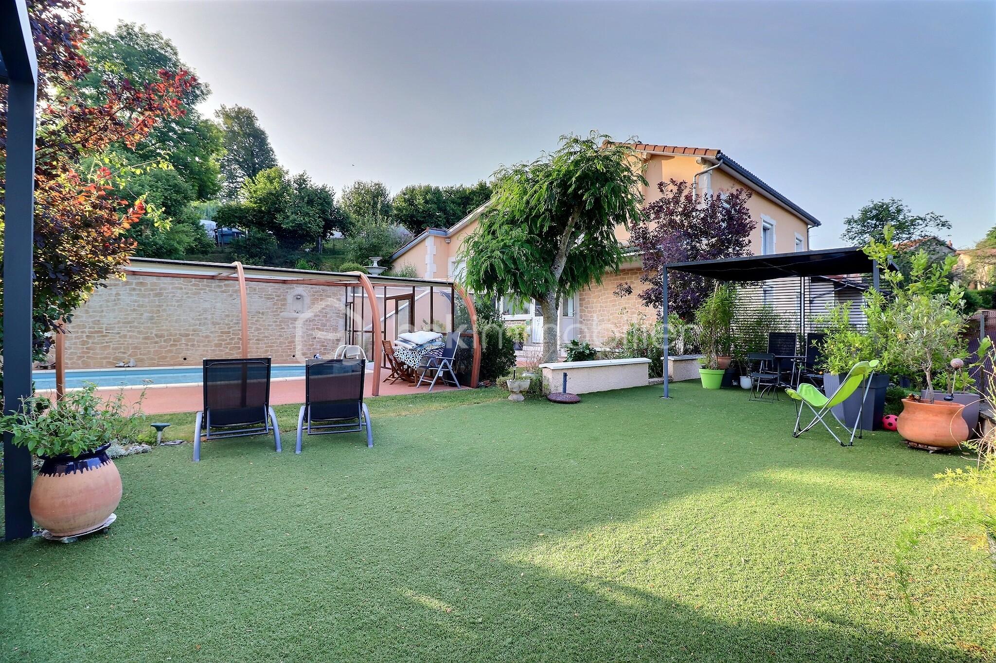 Maison de village de 154,15 m² - exposio_132679321.jpg