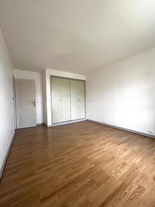 Demeure de 154 m² - CHAMBRE.._cleanup.jpg