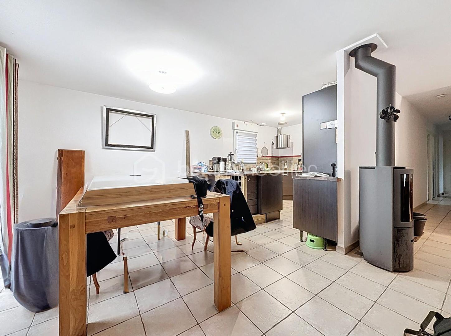 Maison de 101 m² - CUISINE-1.jpg