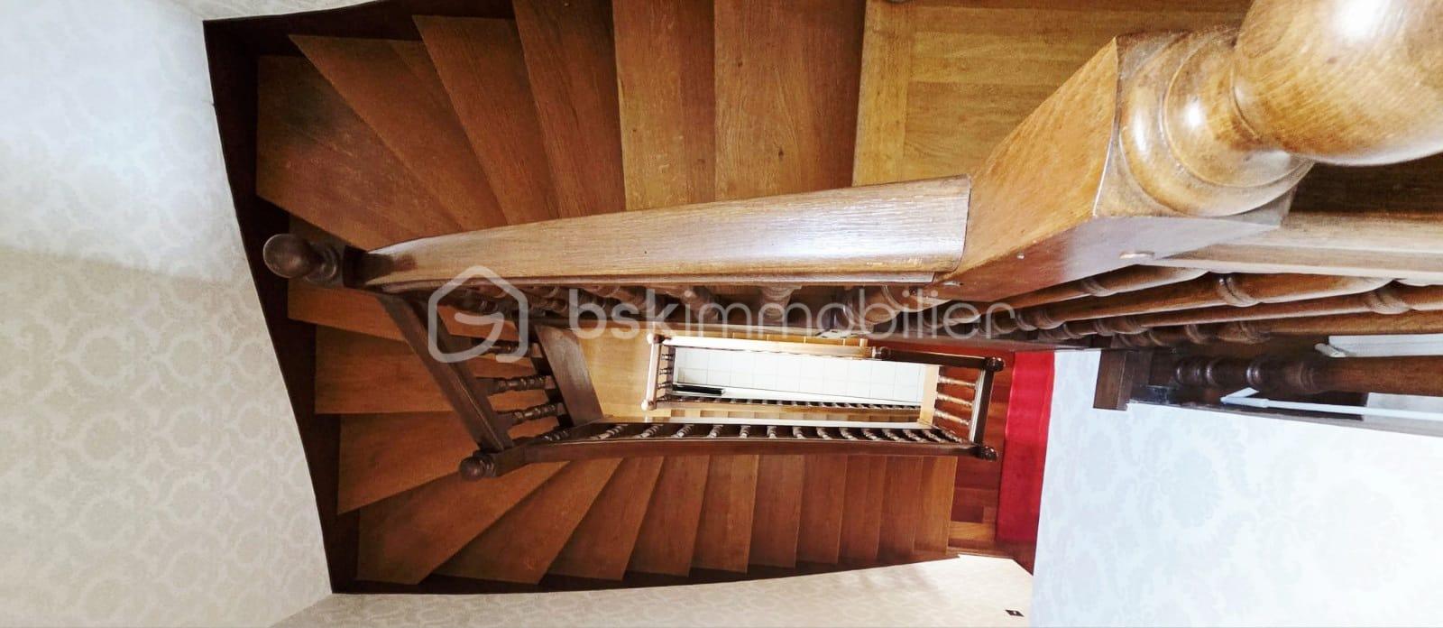 ESCALIER.jpeg