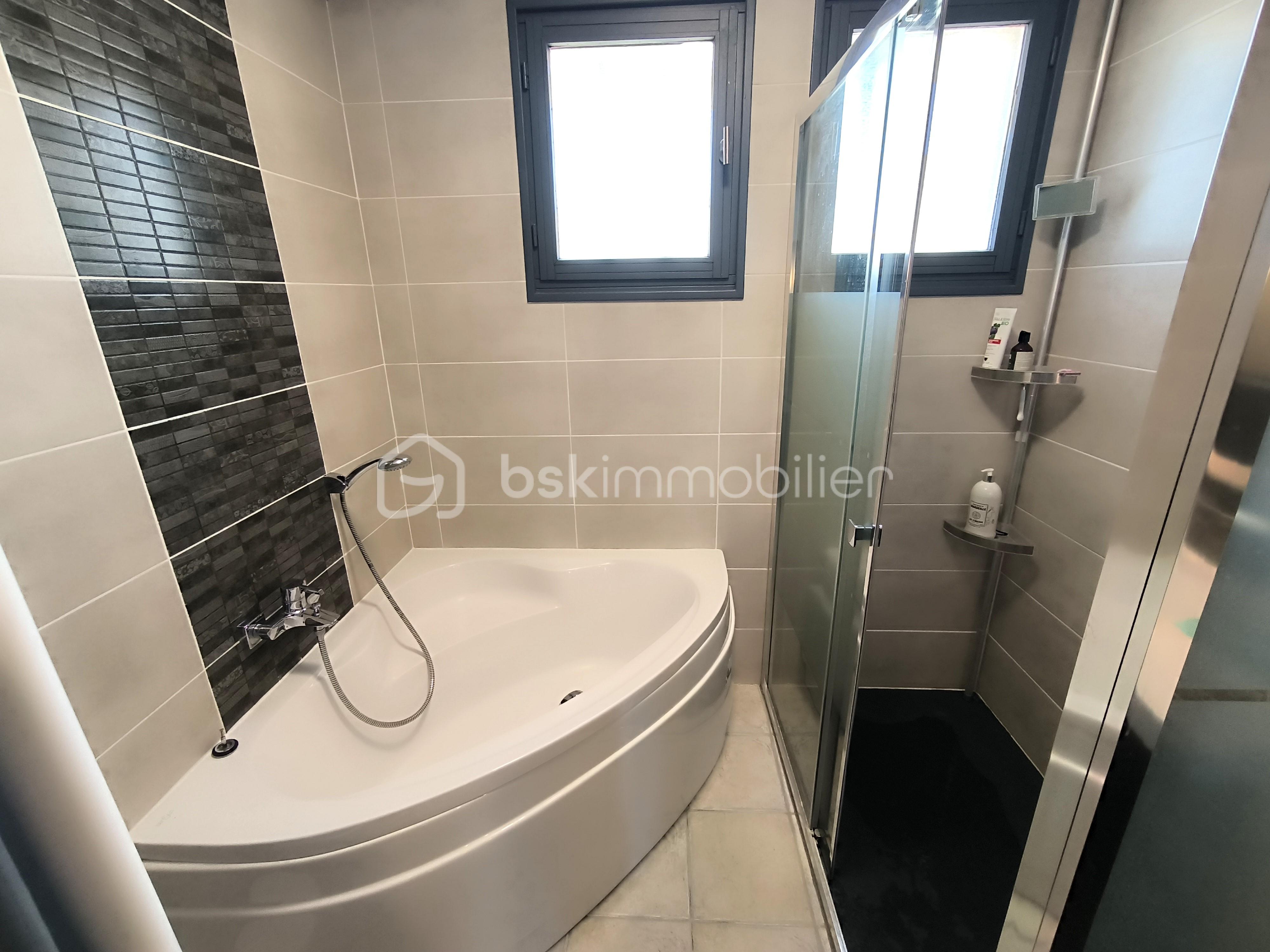 Maison traditionnelle de 188 m² - IMG_20250502_112128.jpg