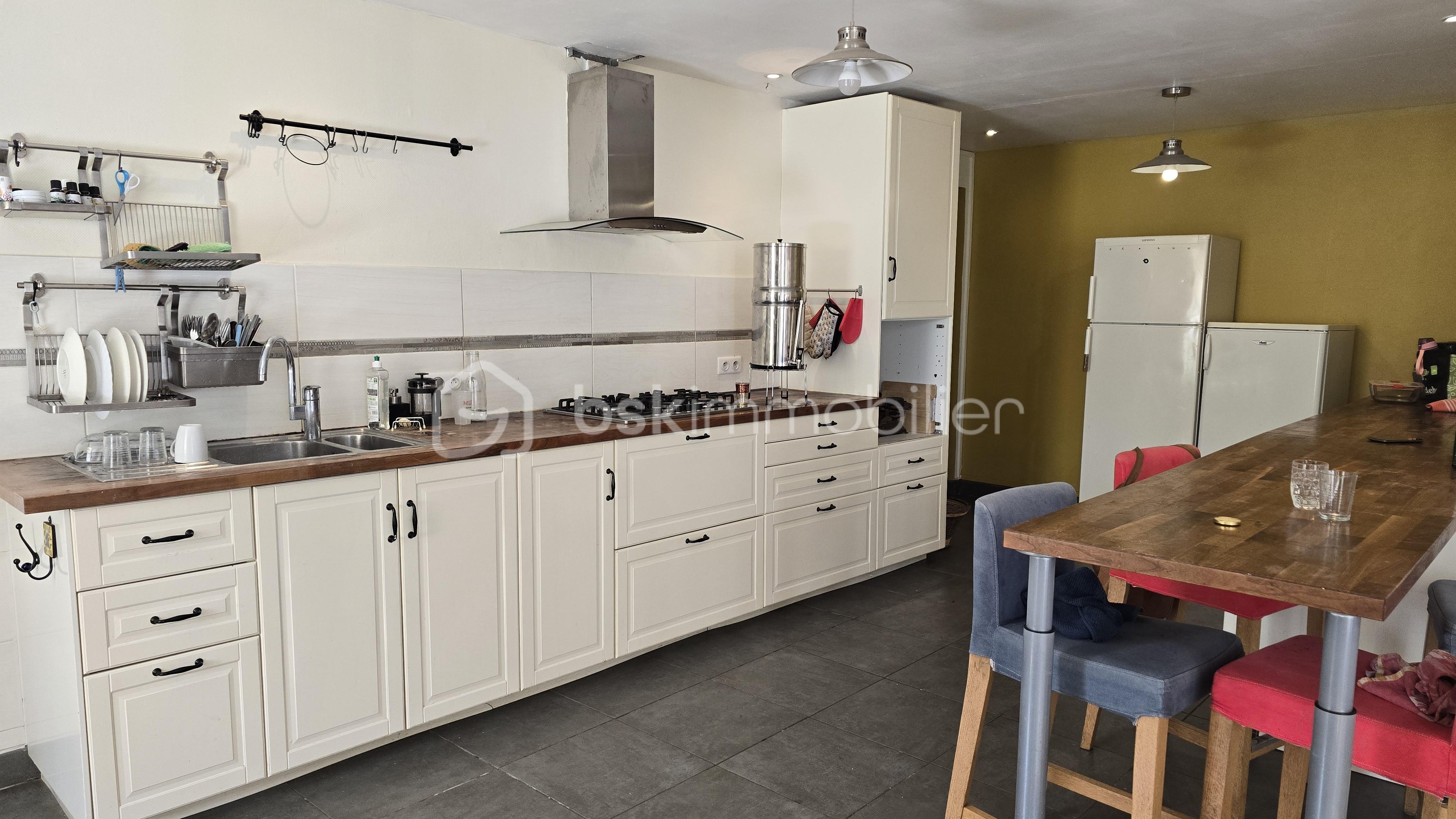 Maison de 400 m² - 20250901_140131.jpg