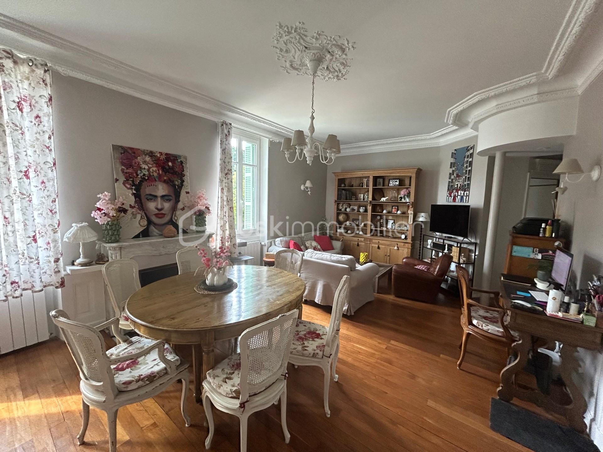 Appartement de 78,49 m² - Salon.jpg