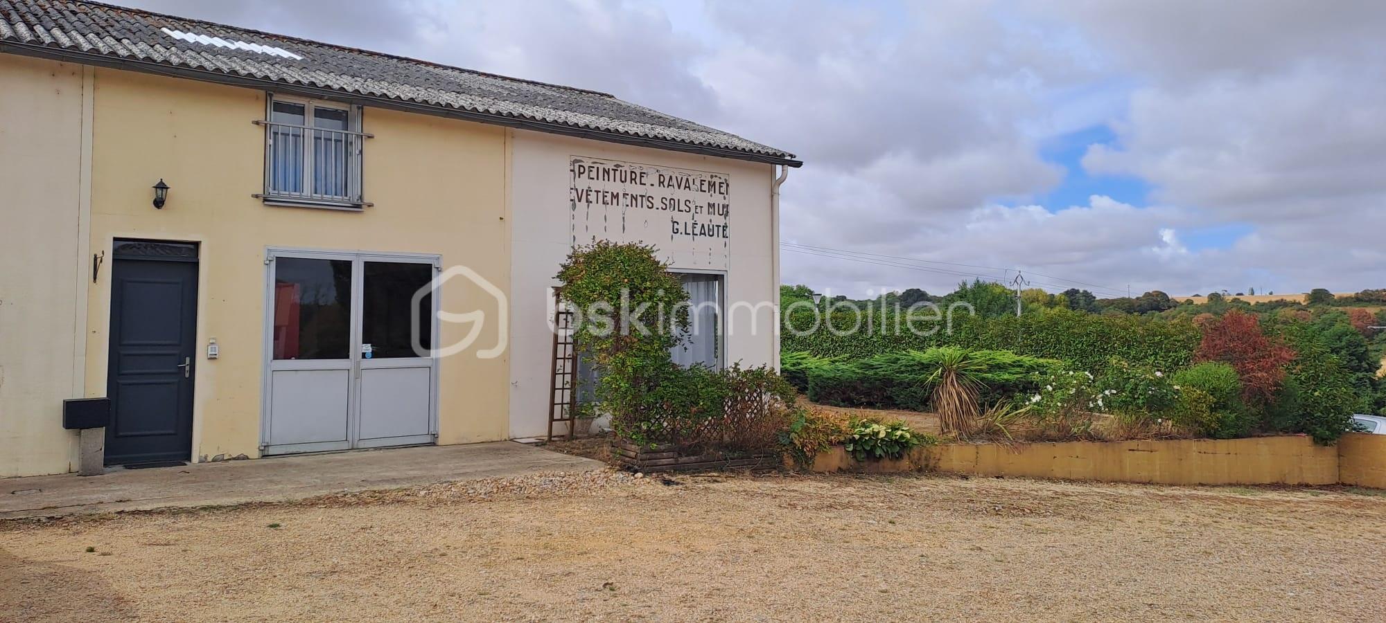 Maison 6 pièces 250 m² · à Cormenon · 250 m² · 178 000 €