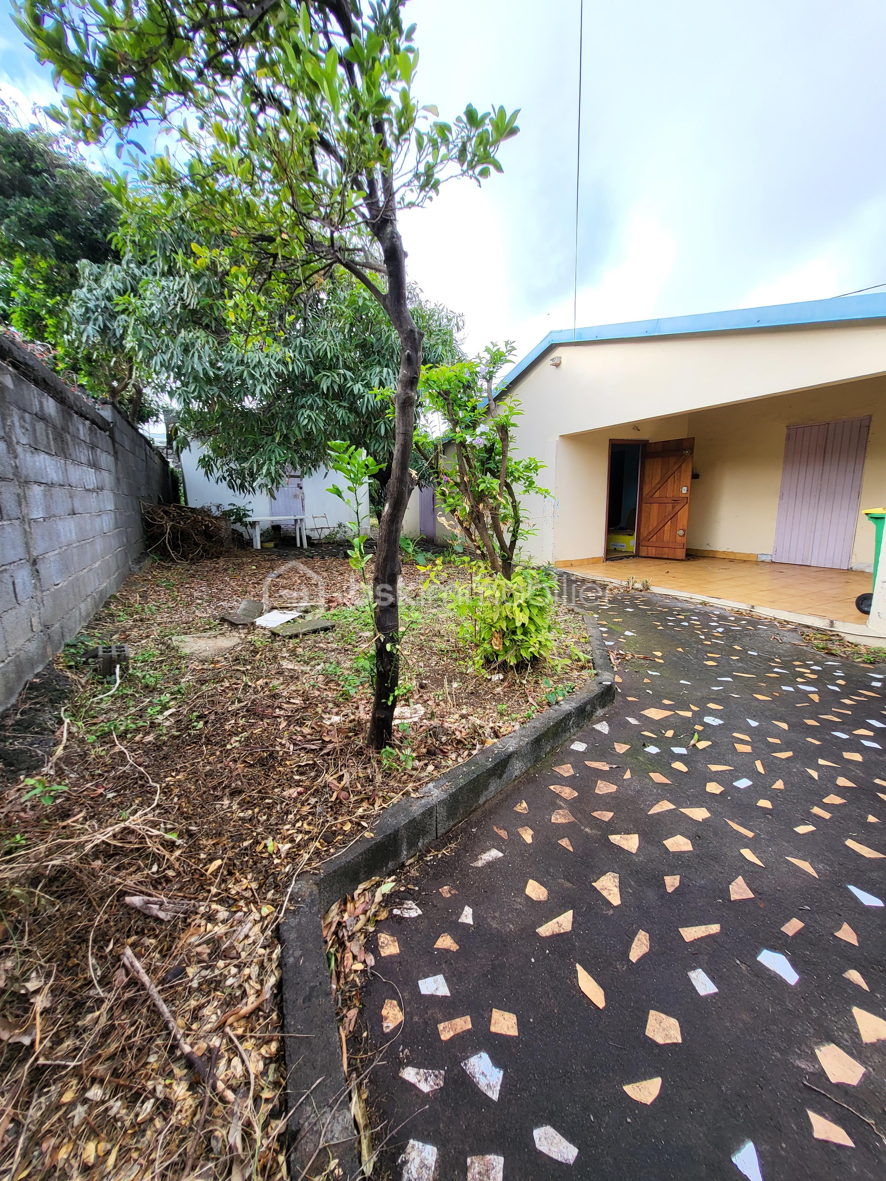 Terrain de 439,98 m² - avant prop.jpg