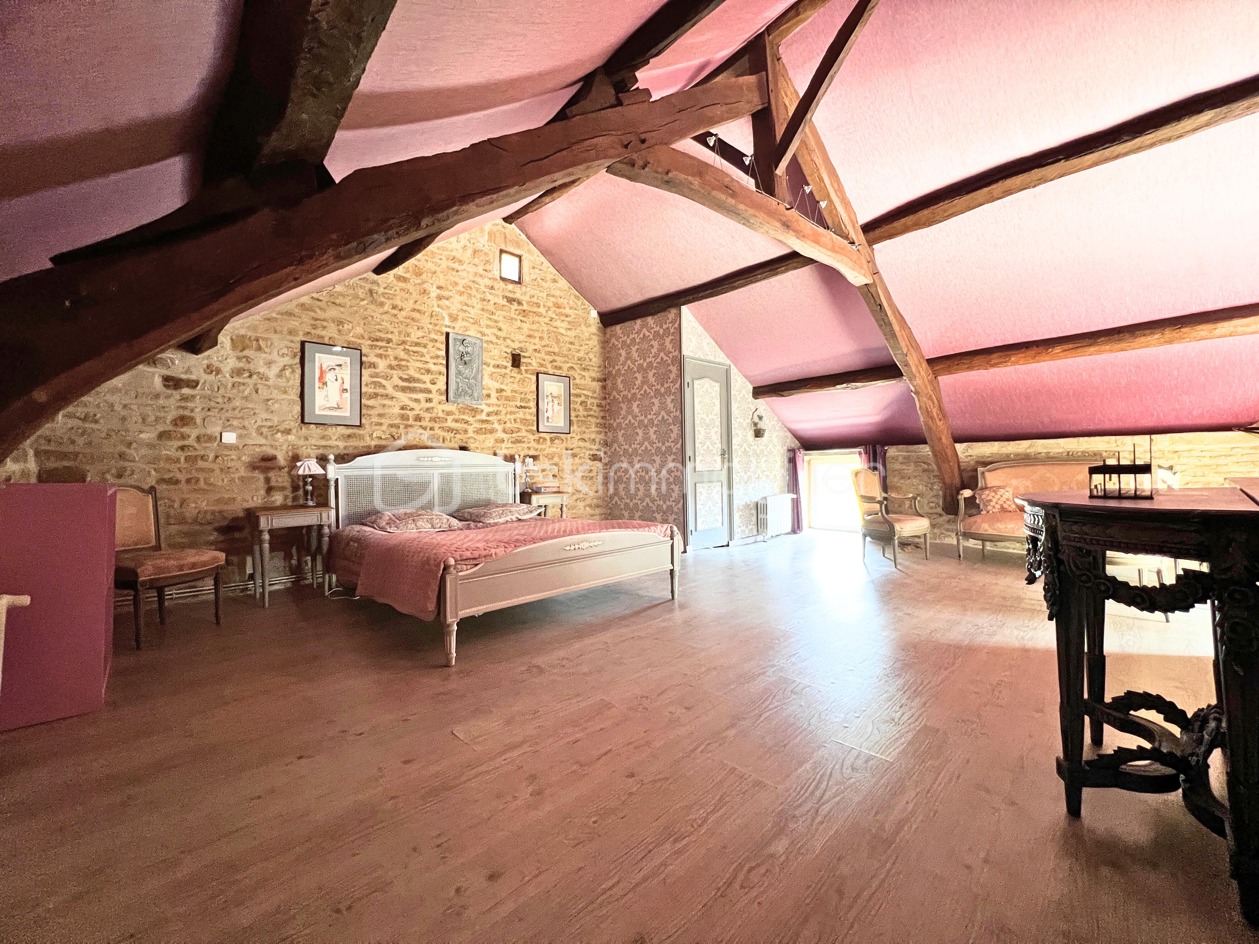 Maison de 261 m² - 8.jpg