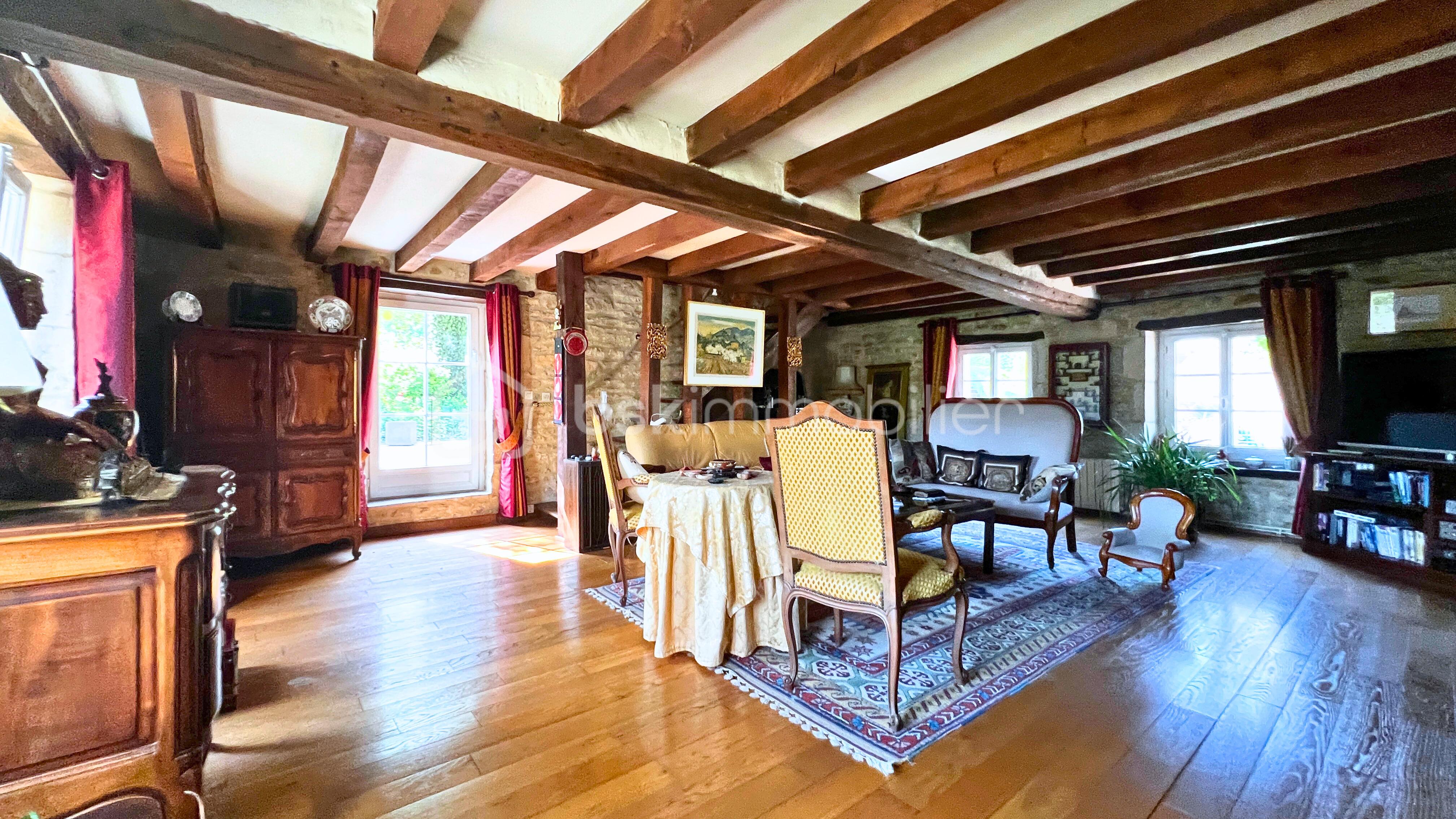 Maison de 261 m² - 9.jpg