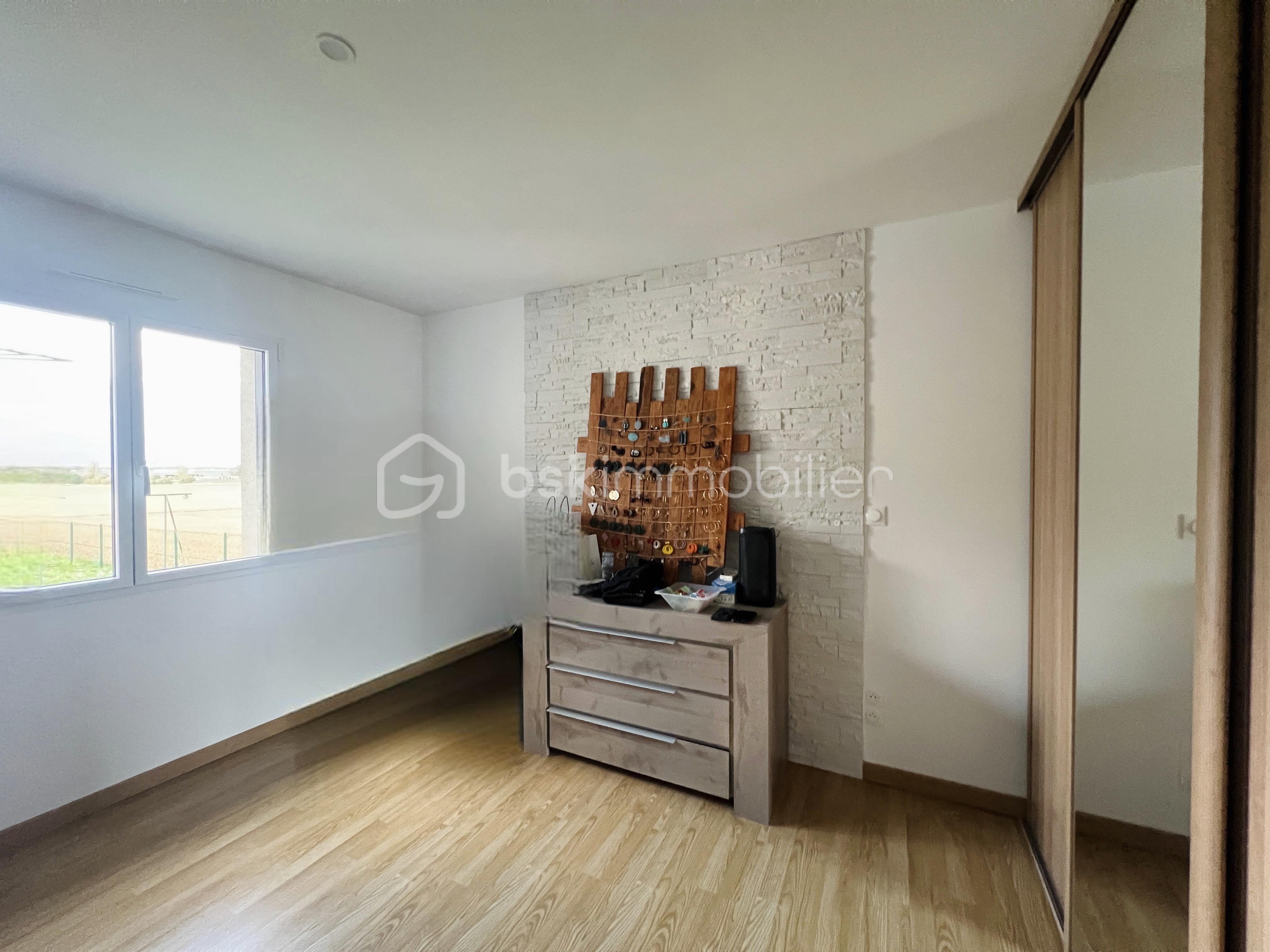 Pavillon de 193,38 m² - E41BF28B-7476-4905-8C6C-12243F498D4A.jpg