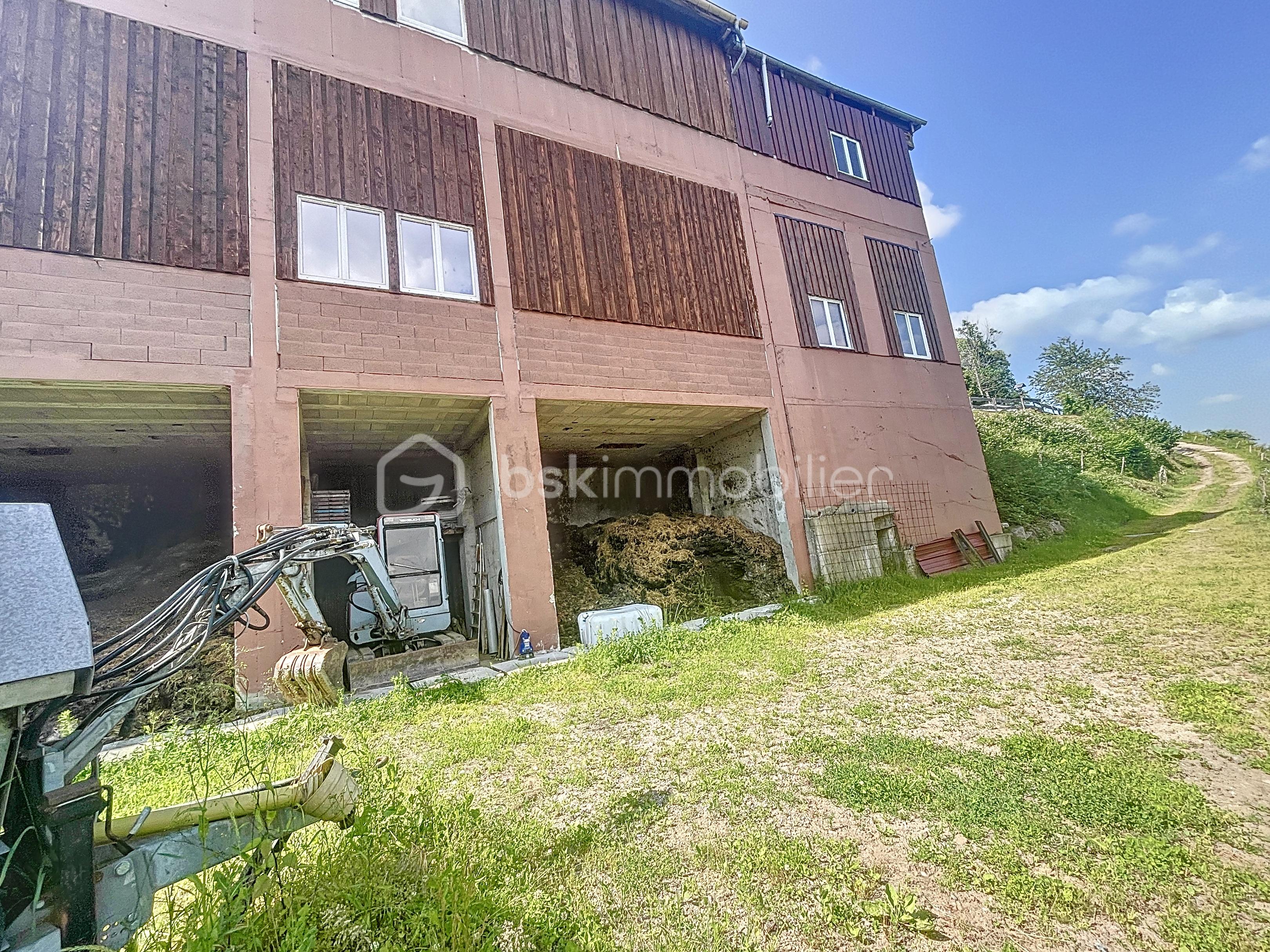 Immeuble de 491 m² - chametpierre-1719235994_1719239552_39566_4c7336c.jpg