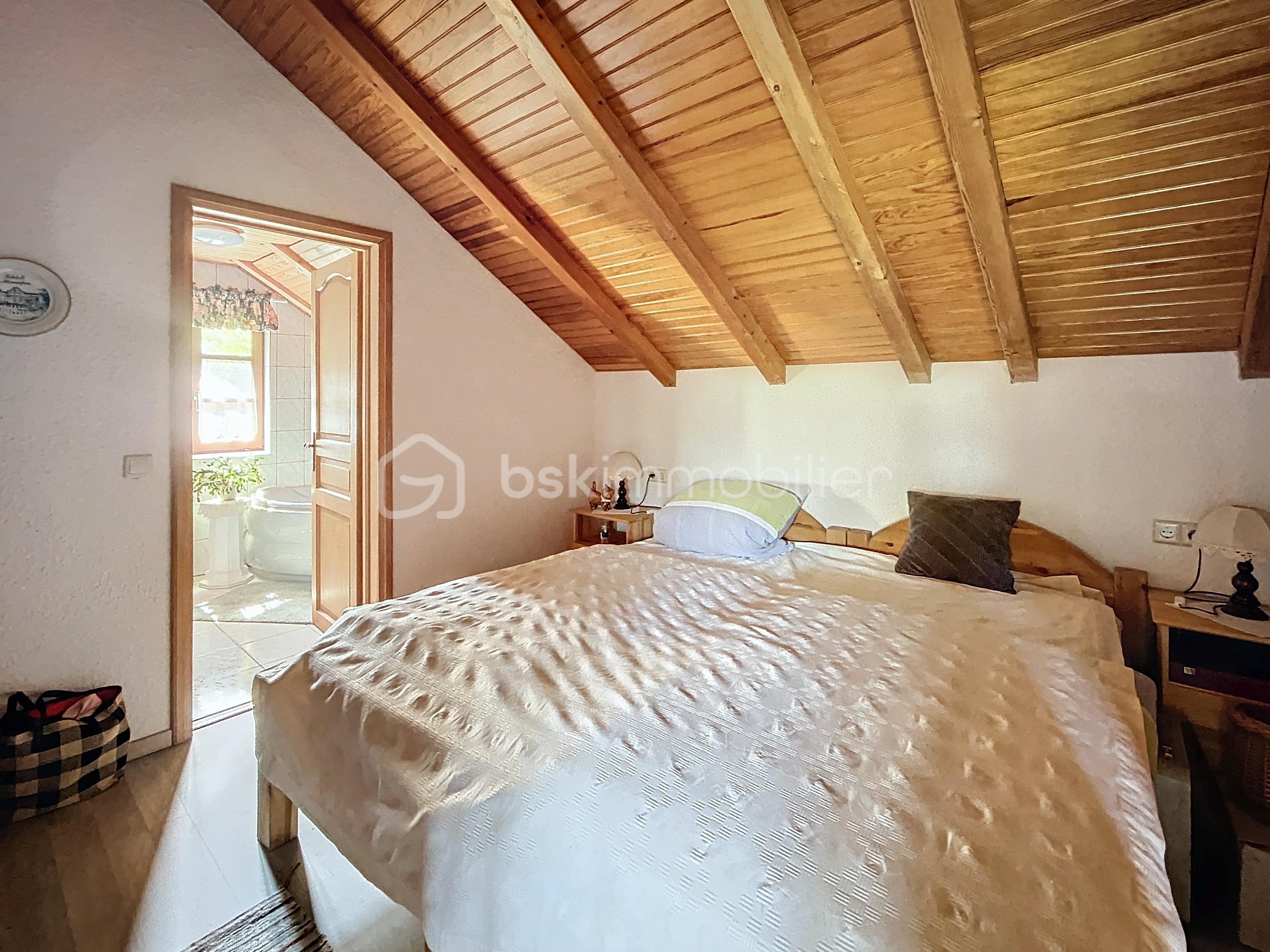 Immeuble de 491 m² - ChaletPierre-1719324581_1719325431_25533_6f79b7d.jpg