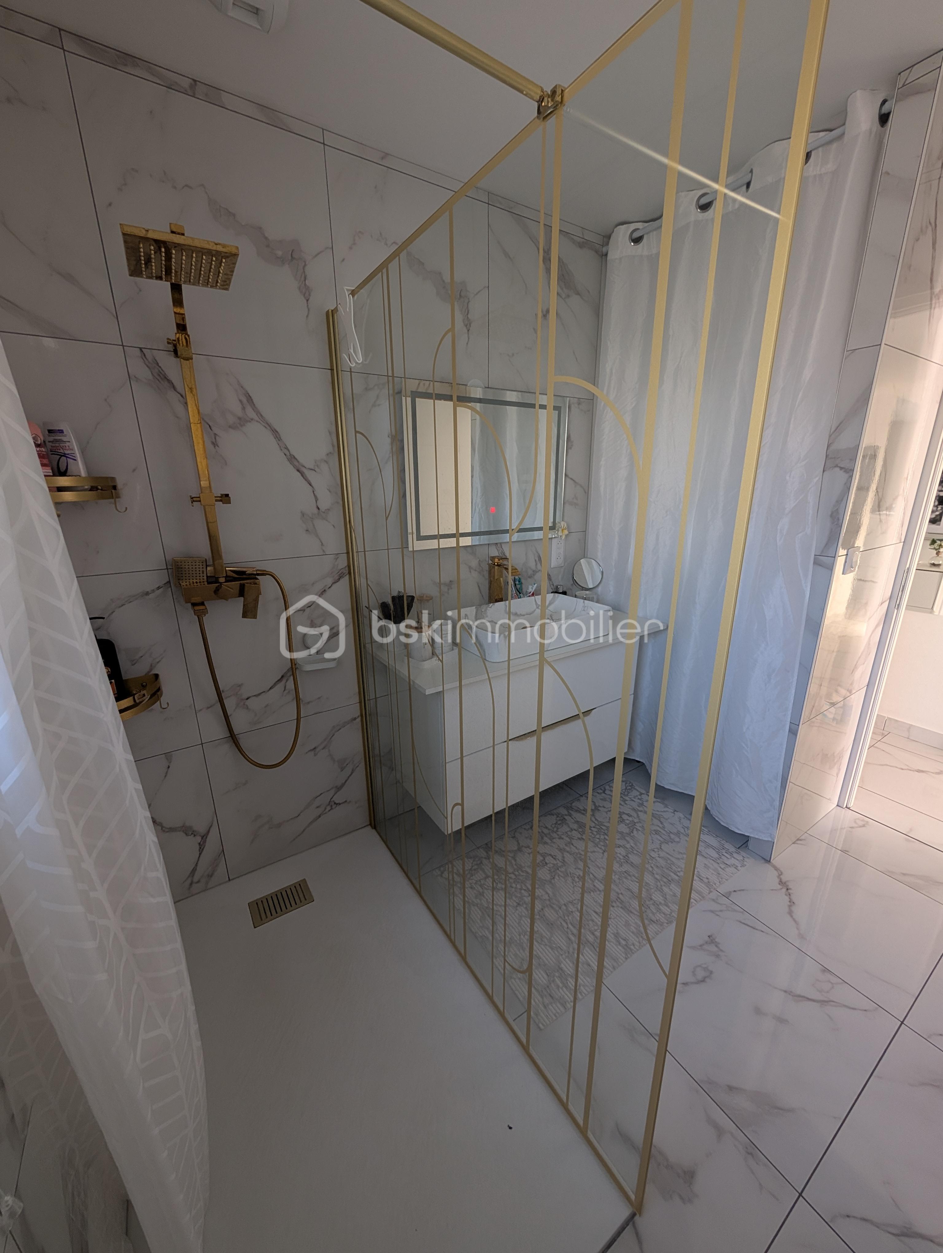 Maison contemporaine de 112 m² - PXL_20251015_160223573.jpg