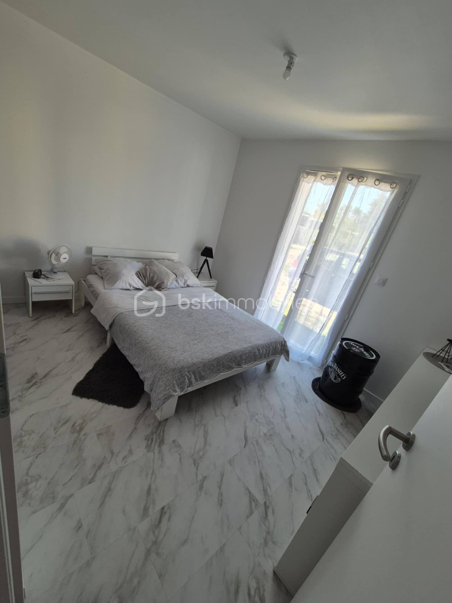 Maison contemporaine de 112 m² - 1000011671.jpg