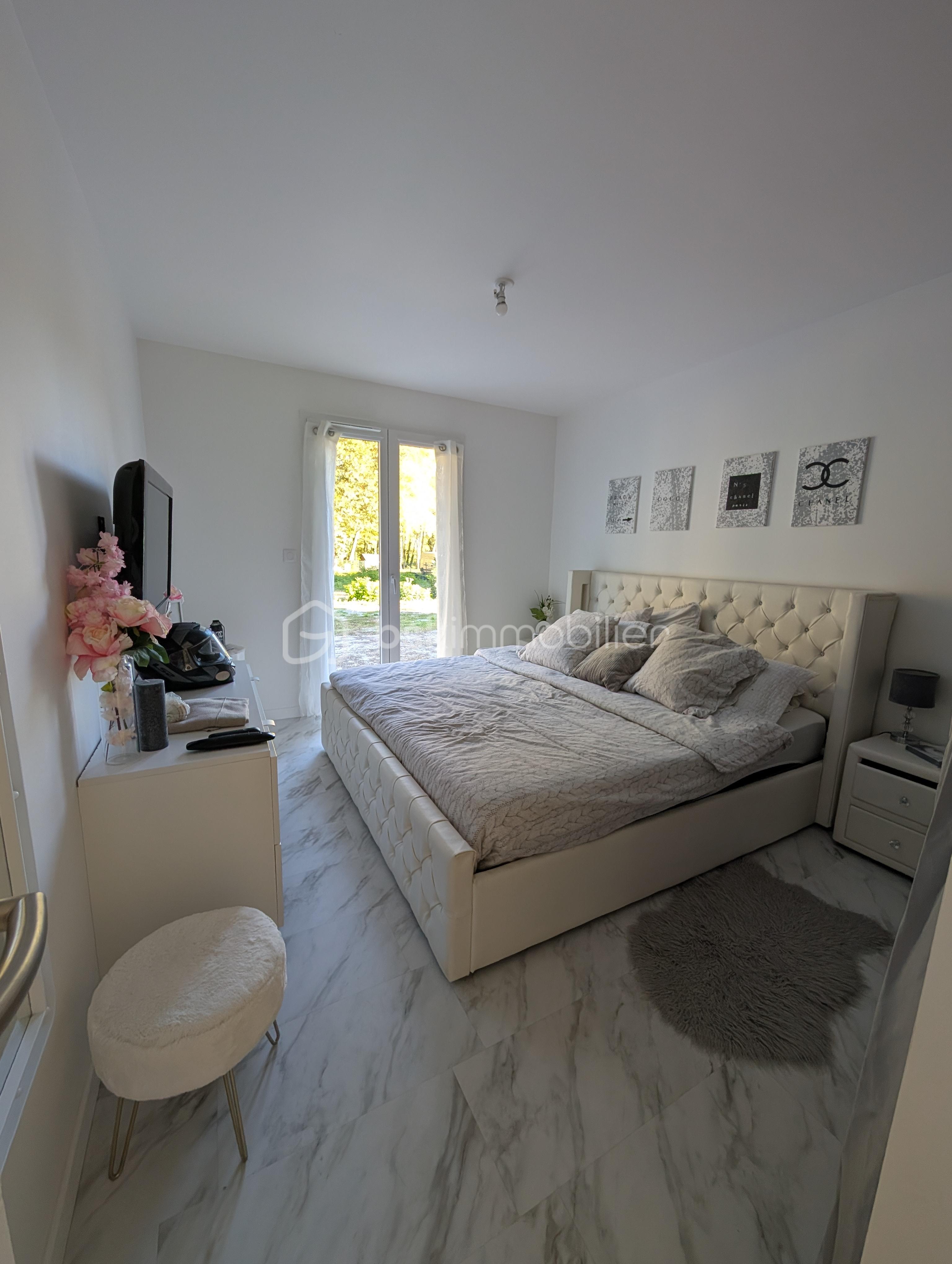 Maison contemporaine de 112 m² - PXL_20251015_155941385.jpg