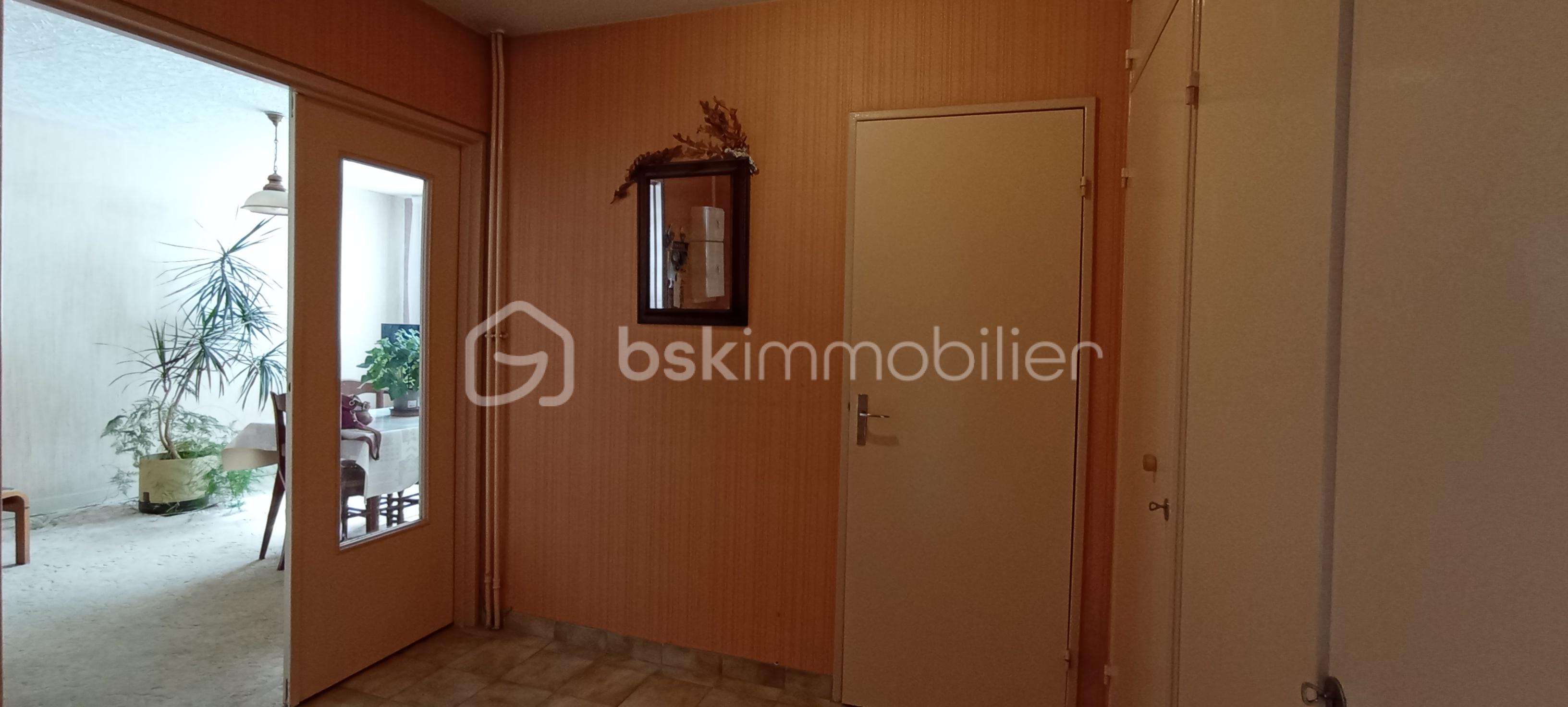 Appartement de 92 m² - entrée (2).jpg