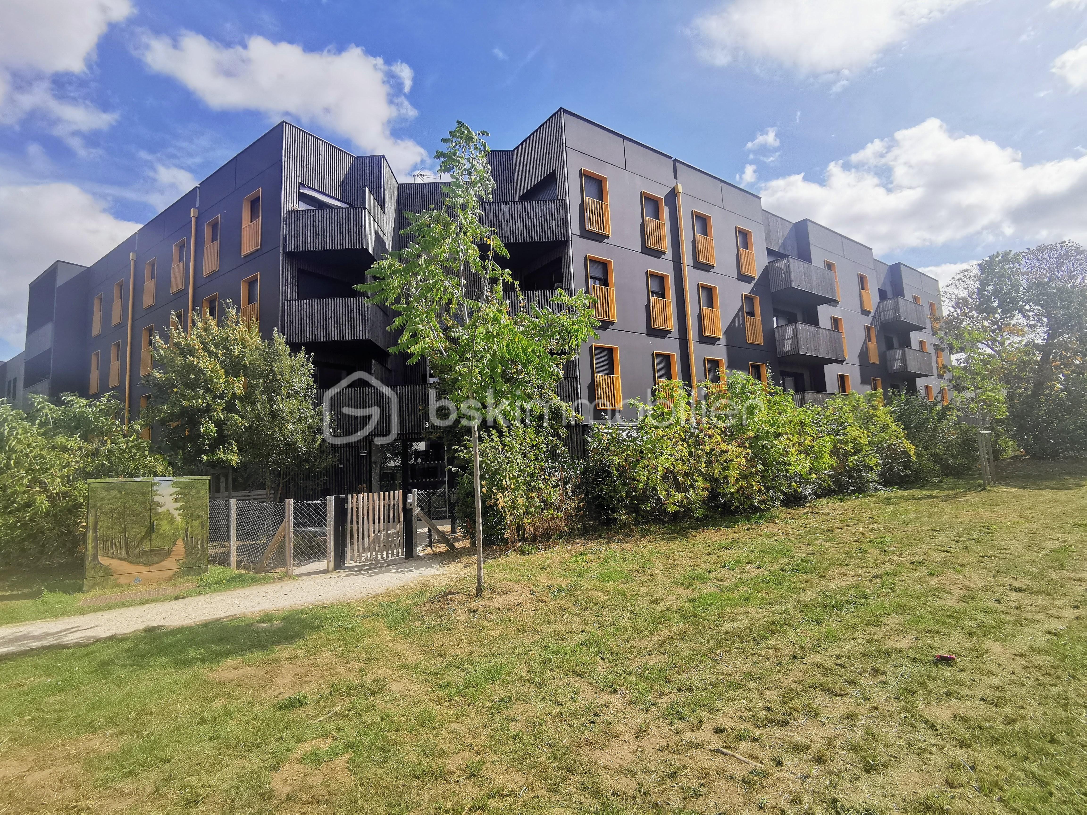 10 -  façade bâtiment.jpg